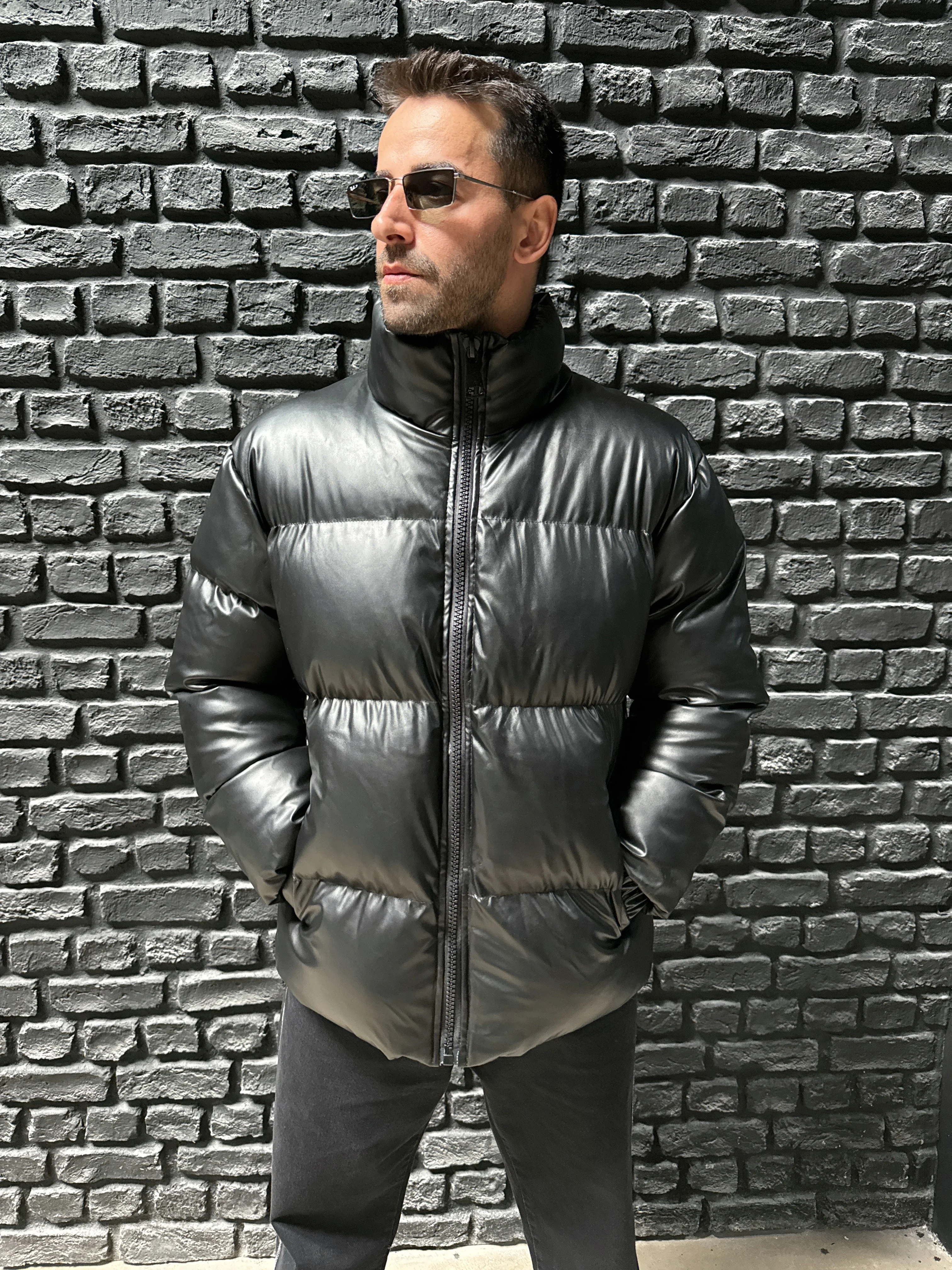 Deri Şişme Mont - Siyah