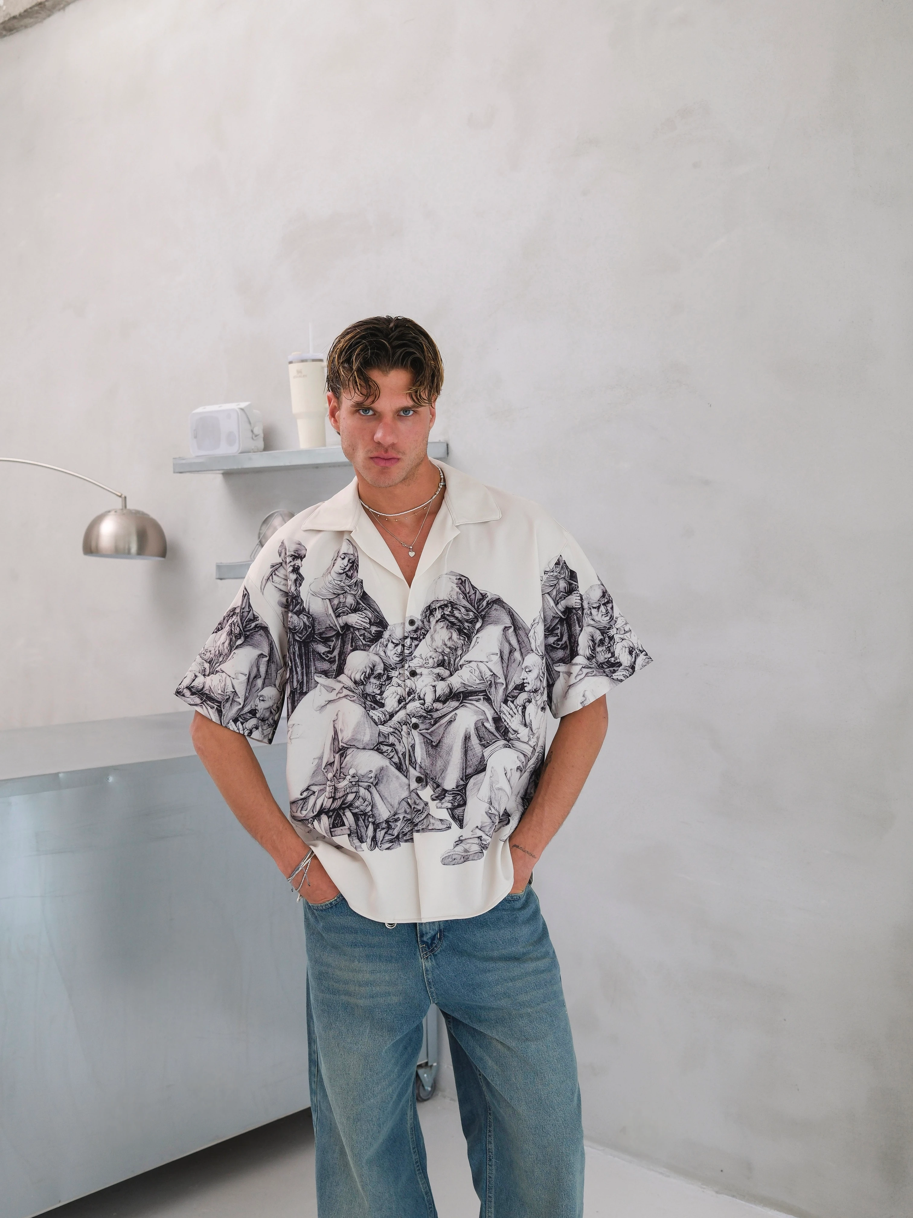 Oversize Ön Baskı Detaylı Gömlek