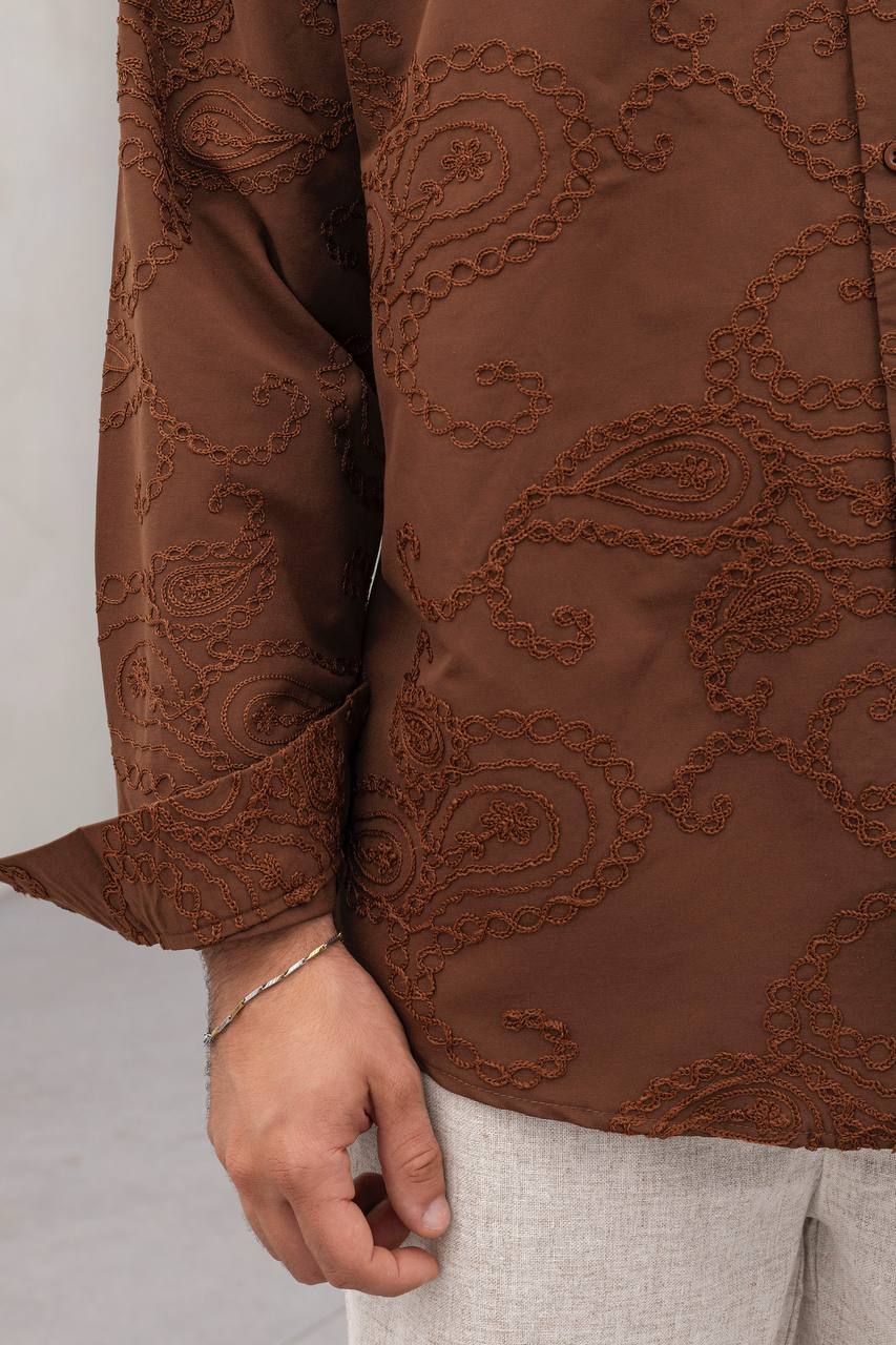 Oversize Nakış Detaylı Gömlek