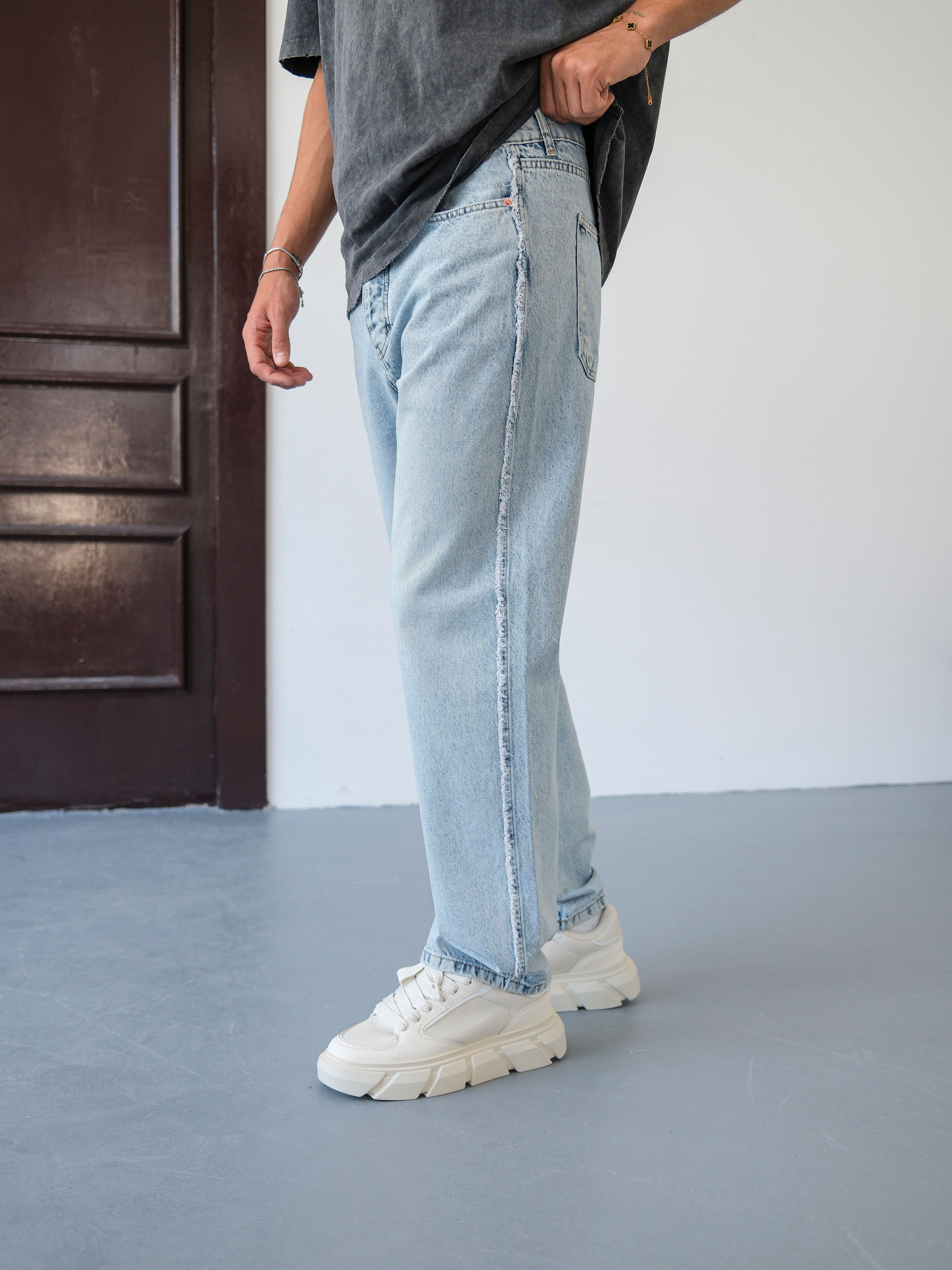 Baggy Kalıp Tasarım Kot Pantolon 