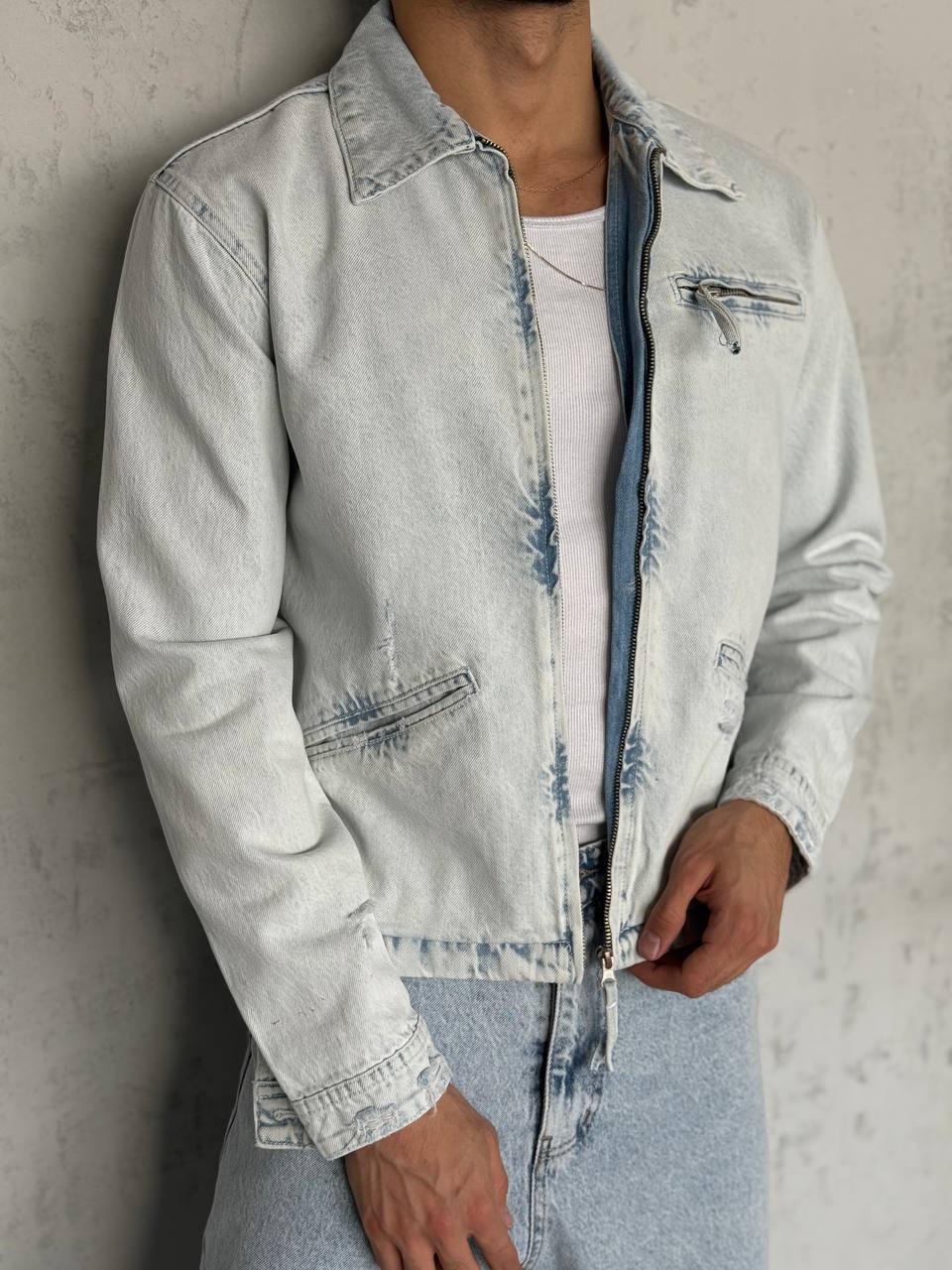 Yırtık Detaylı Denim Ceket