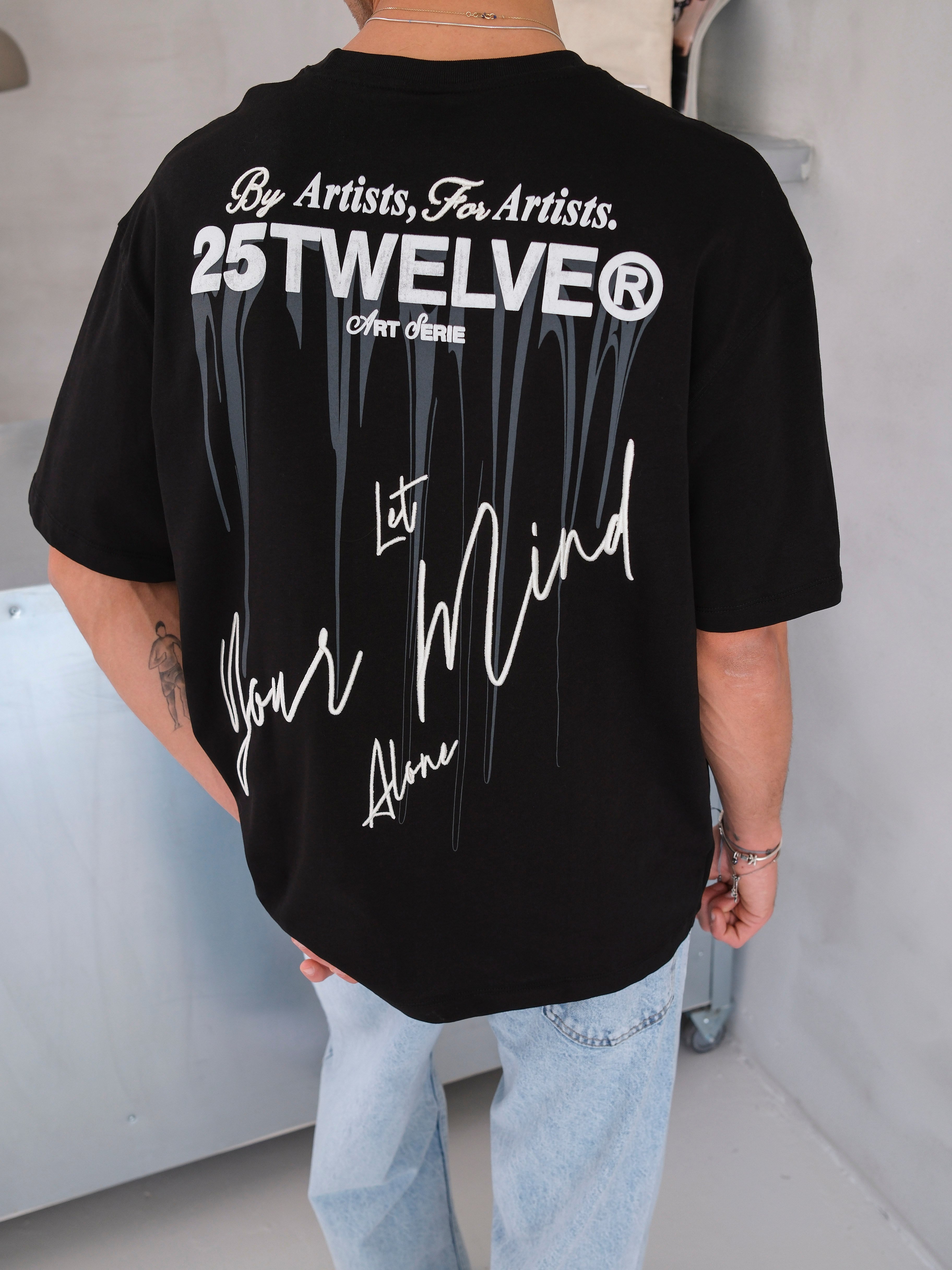 Oversize Sırtı Yazılı Tshirt