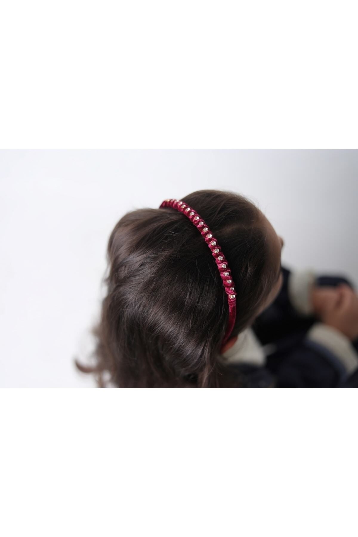 Hümeyra Taç (SPECIALLY DESIGN HAIR ACCESSORY)