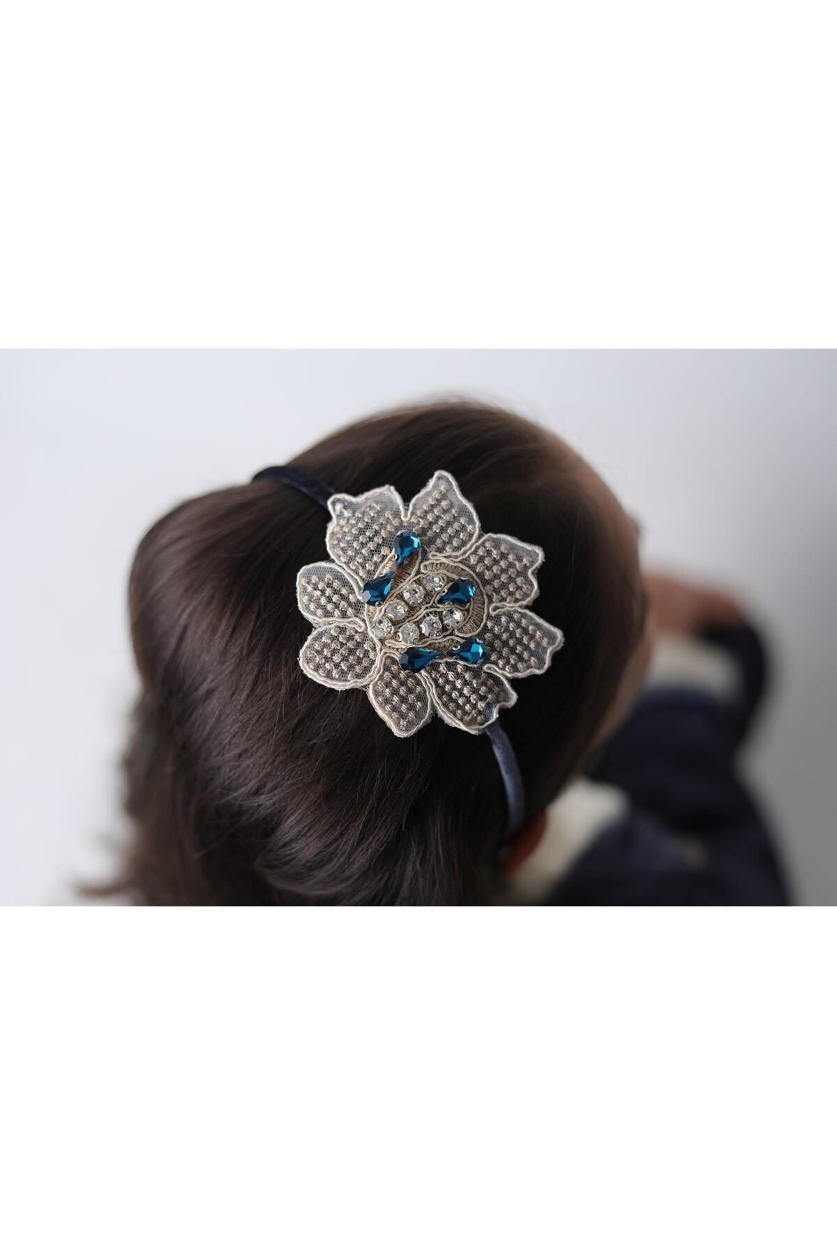 Bella Crown (SPECIALLY DESIGN HAIR ACCESSORY)