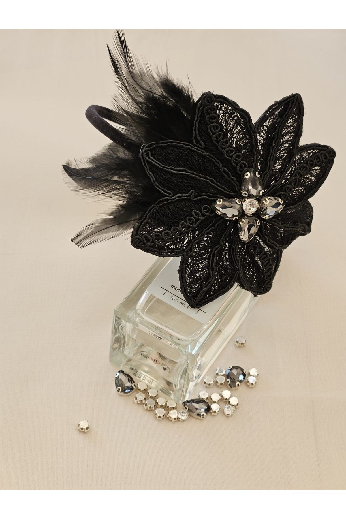 BLACK SWAN SPECIAL DESIGN CROWN