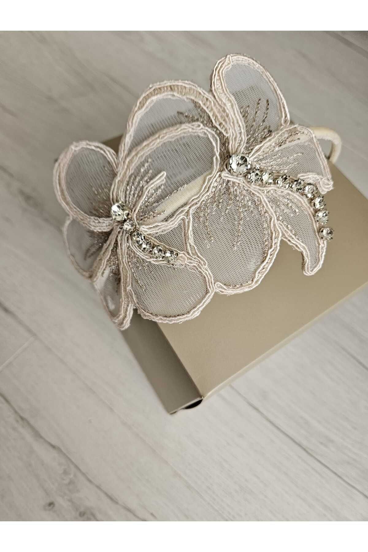 FÜREYYA TAÇ (Special Design Hair Accessory)