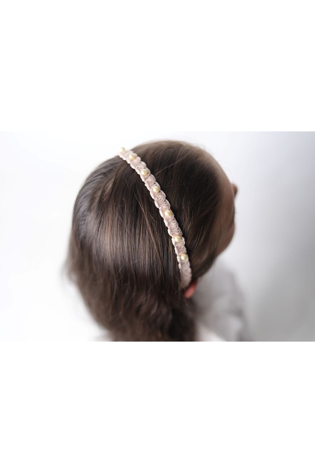 Maise (Special Design Hair Accessory)