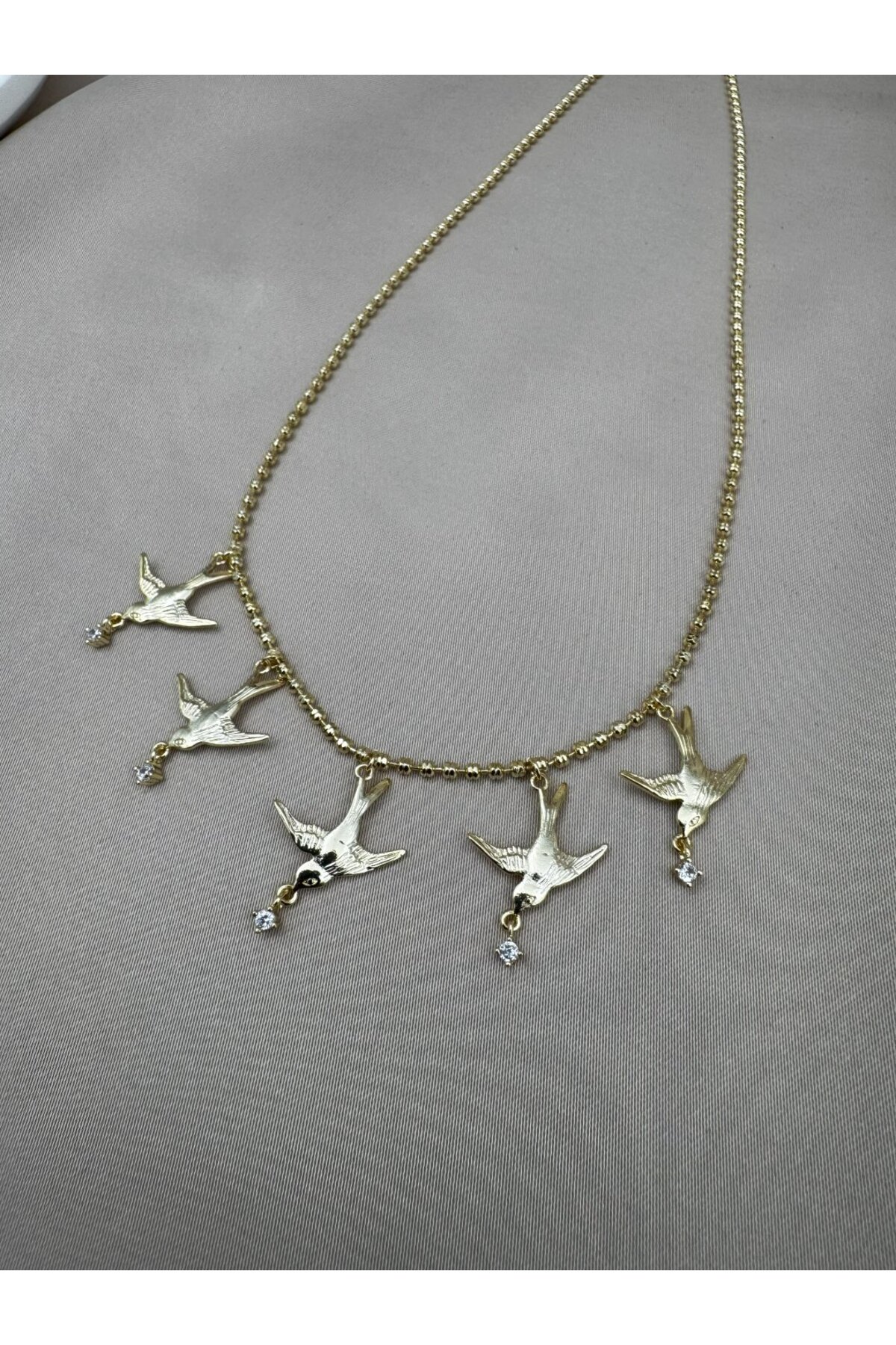 Kuş Figürlü Zirkon Taş Detaylı Gold Renk 40+5CM Ayarlanabilir Kararmaz Kolye