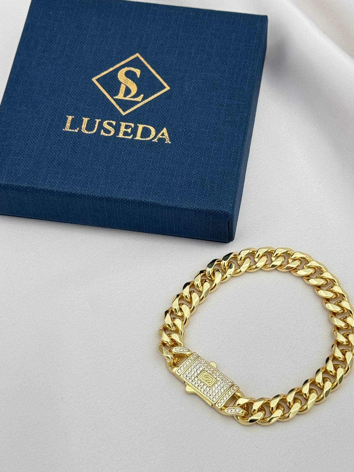 Gurmet Chain Gold Plated 17CM Zircon Stone Steel Bracelet