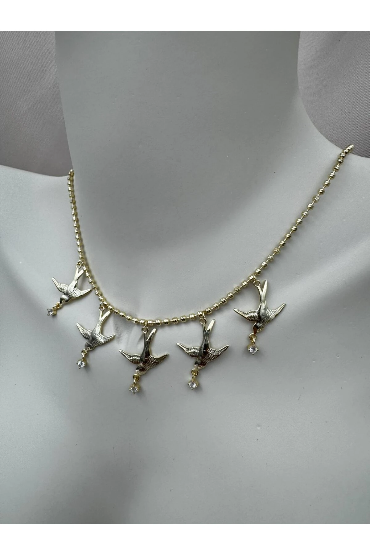 Kuş Figürlü Zirkon Taş Detaylı Gold Renk 40+5CM Ayarlanabilir Kararmaz Kolye