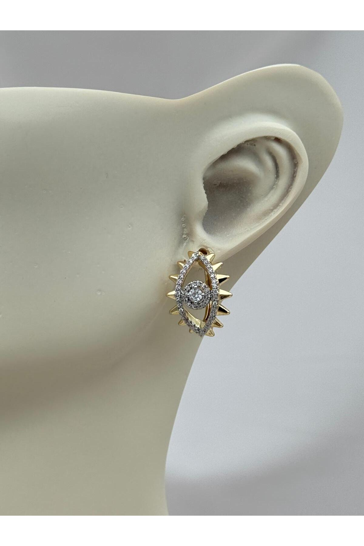 Gold Renk Sivri Uç Detaylı Göz Form Zirkon Taşlı Halka Küpe