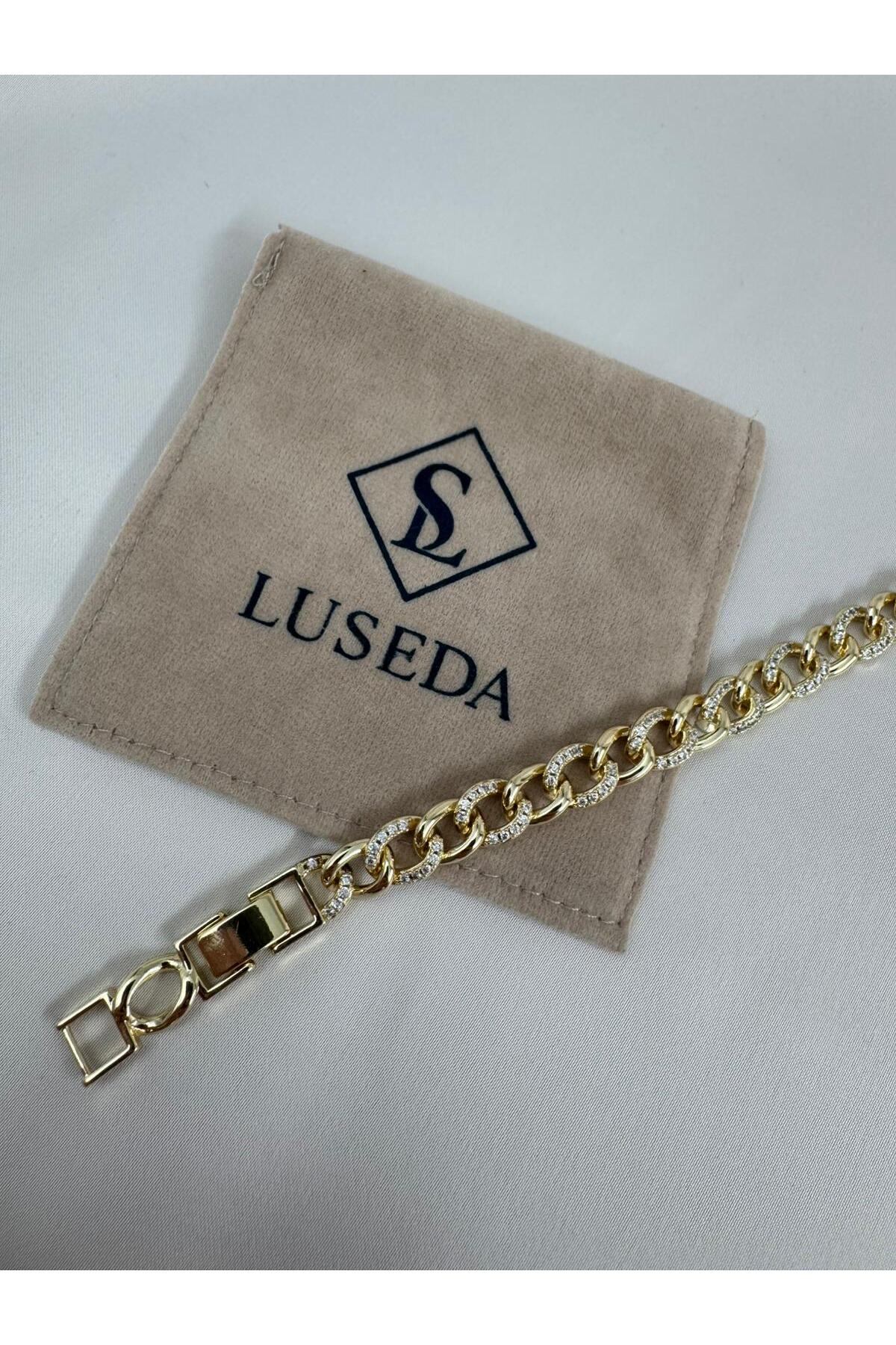 Kadın Taş Detaylı Kalın Zincir 17+2CM Ayarlanabilir Gold Bileklik