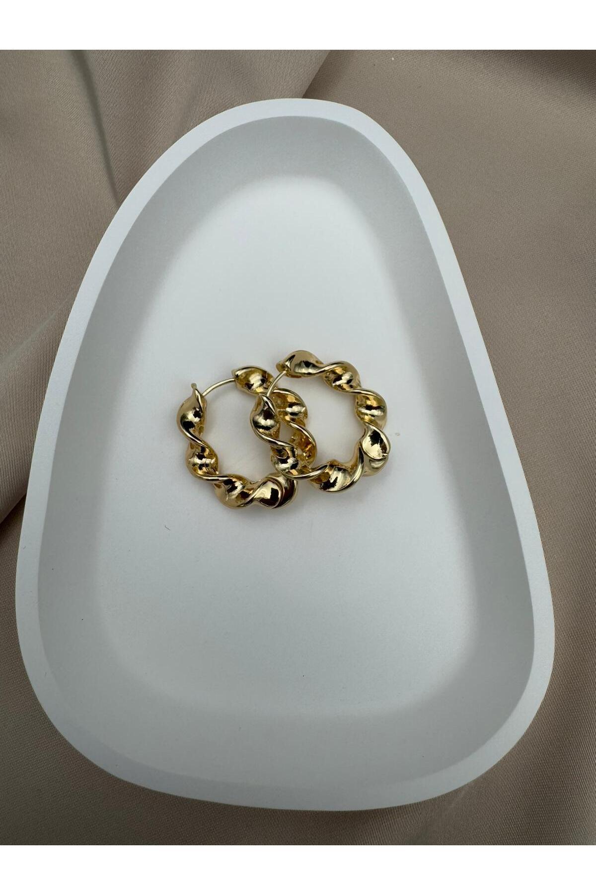 Çelik Kararmaz Gold Burgu Halka Kadın Küpe