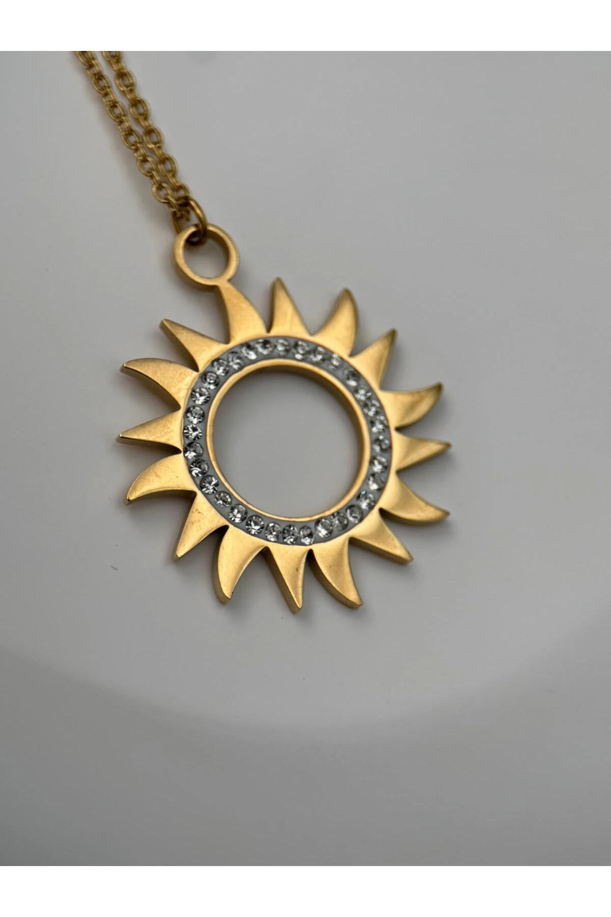Zarif Gold Güneş Figürlü Taş Detaylı 40+5CM Ayarlanabilir Kararmaz Çelik Kadın Kolye