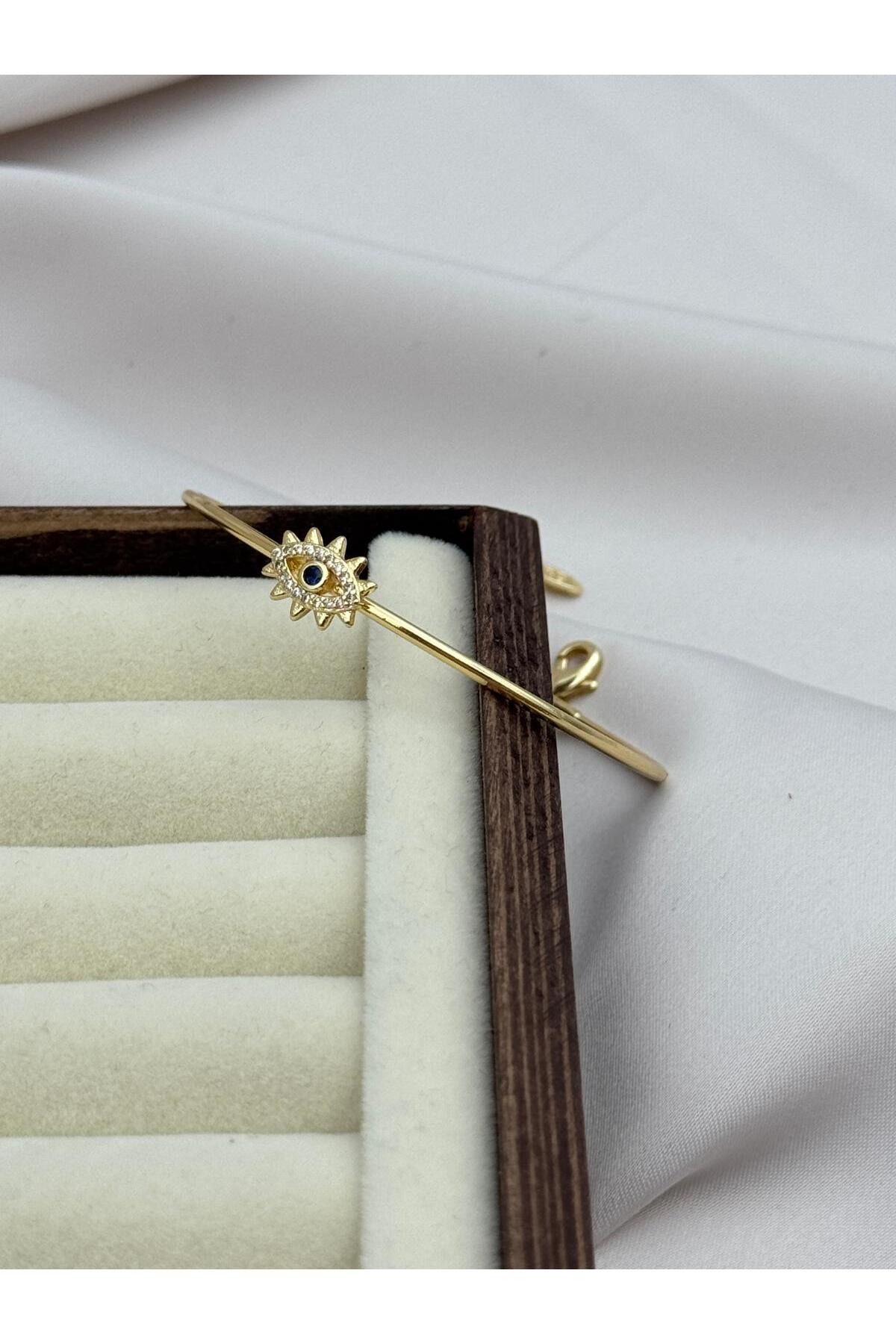 İnce Form Işın Detaylı Nazar Göz Zarif Ayarlanabilir Kelepçe Bileklik