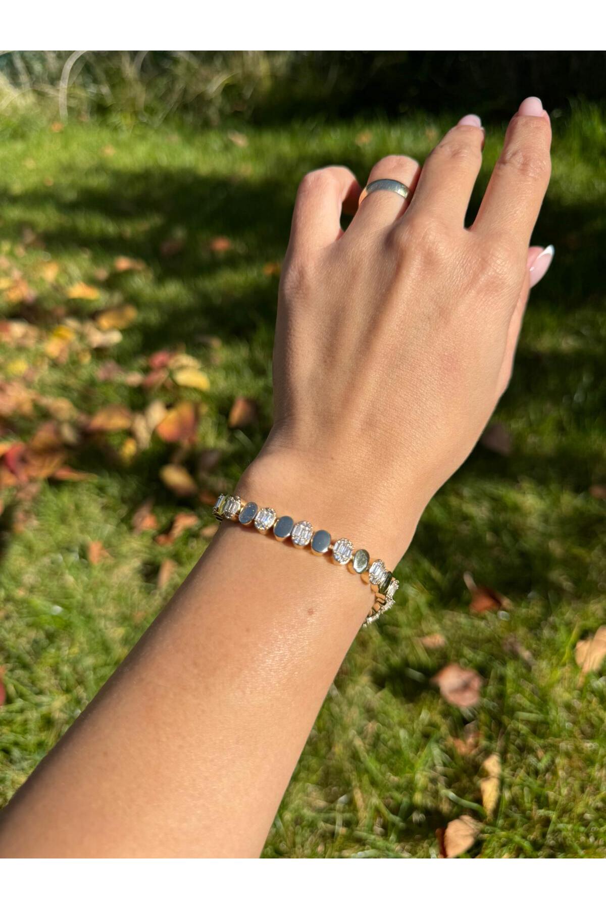 Baget Taşlı 17+2CM Ayarlanabilir Gold VIP Link Bileklik