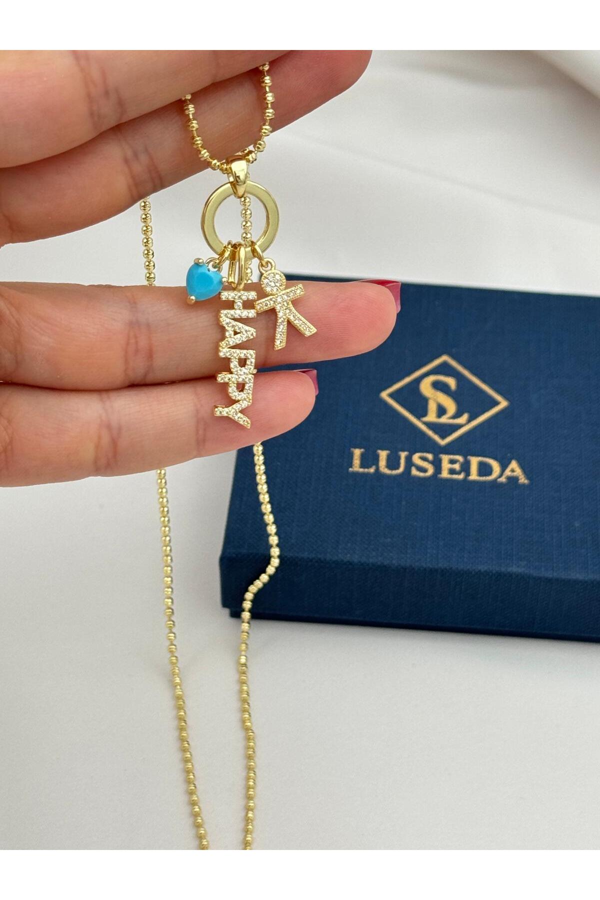 VIP “HAPPY” Yazılı ve Kalp Detaylı Charmlı 70 cm Ayarlanabilir Asansörlü Kolye