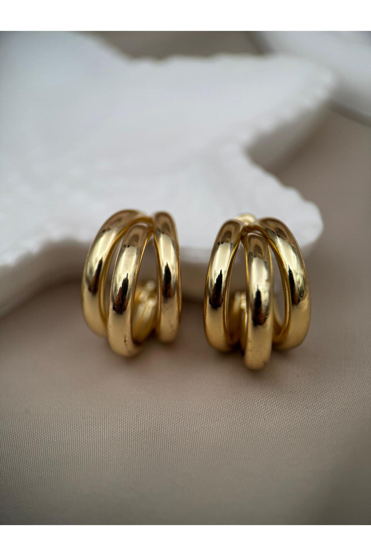 Üç Halkalı Bombeli Gold Renk Küpe - gold