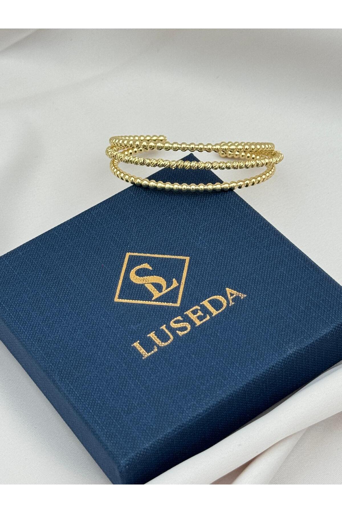 VIP Üç Sıra Dorika Top Detaylı Ayarlanabilir Kelepçe Bileklik