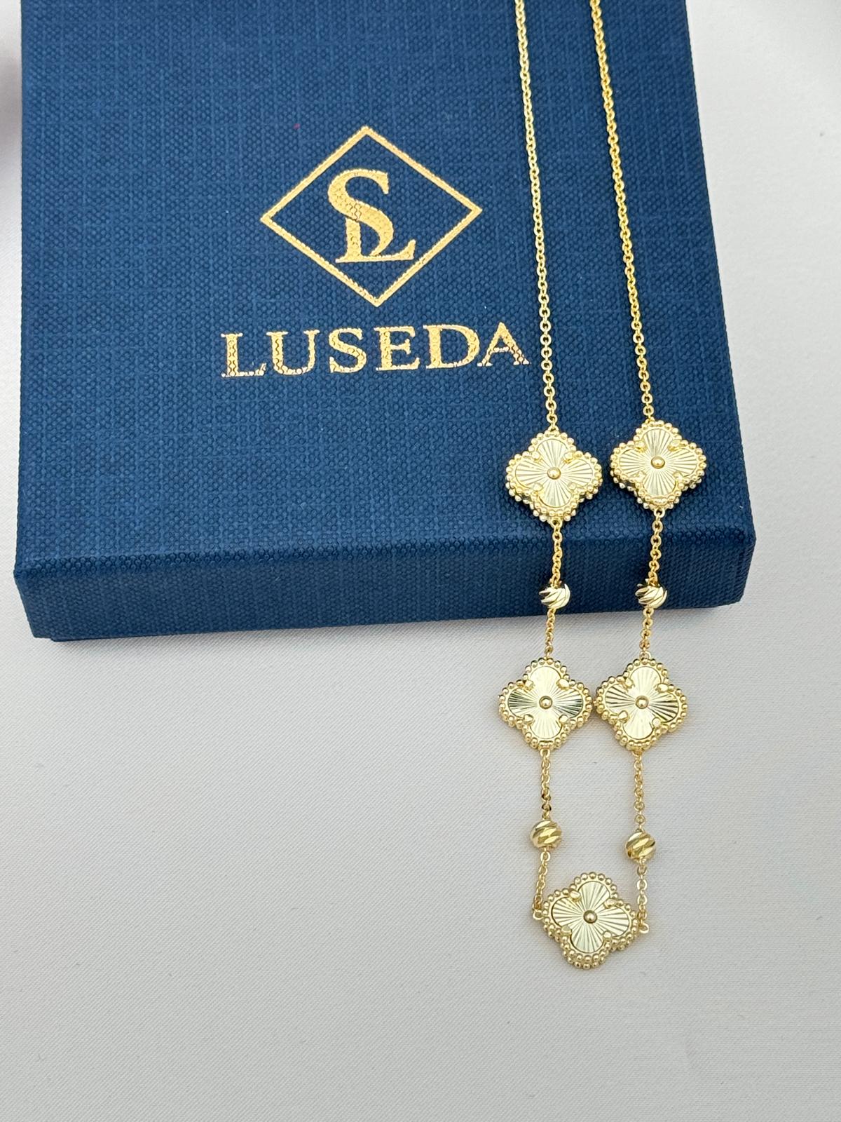 Gold Dört Yapraklı Yonca Figürlü 45+5 cm Ayarlanabilir Zarif Kolye