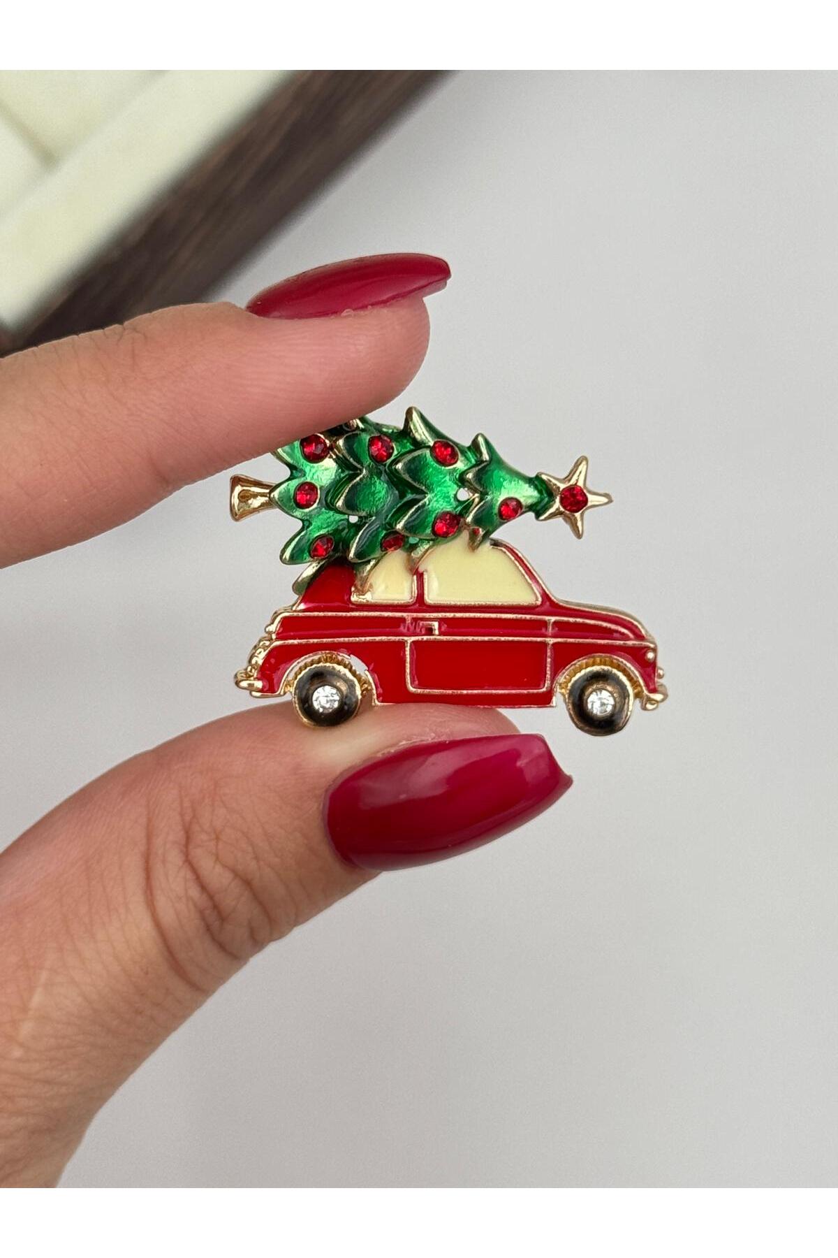 Kırmızı Araba & Yılbaşı Ağacı Temalı Mine İşlemeli Broş