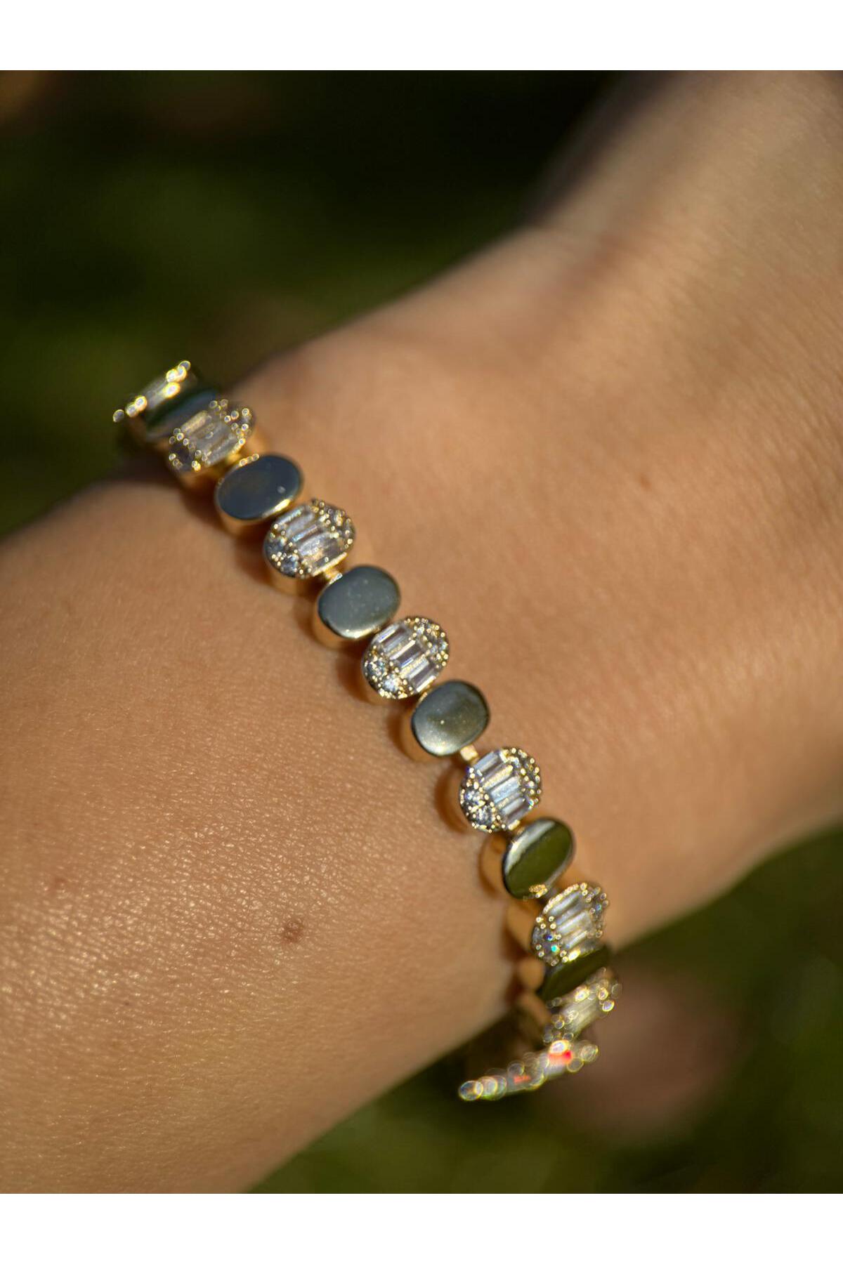 Baget Taşlı 17+2CM Ayarlanabilir Gold VIP Link Bileklik