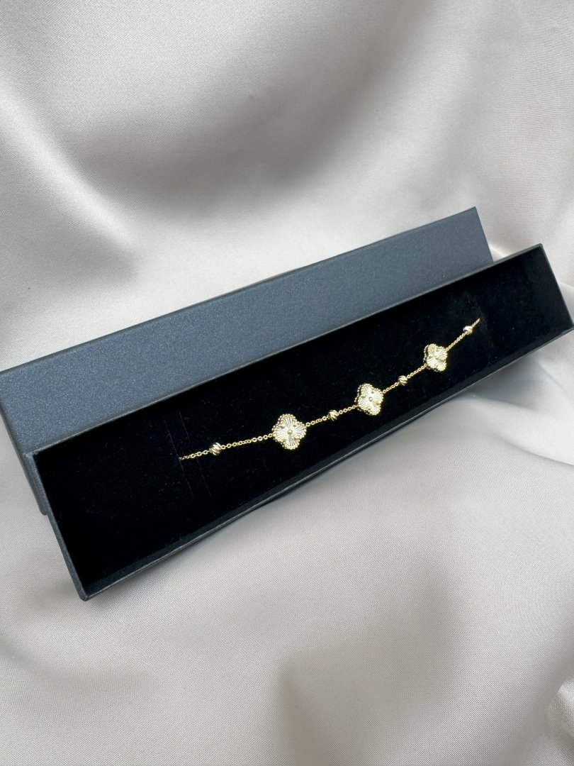 VIP Yonca Detaylı Ayarlanabilir Gold Bileklik