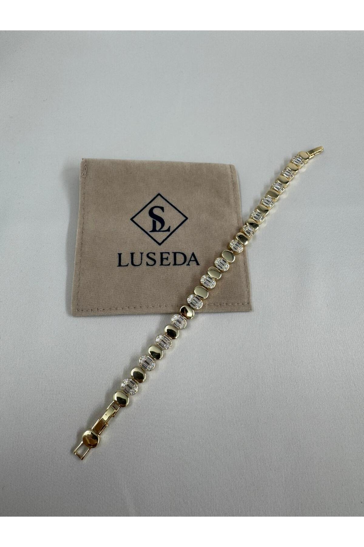 Baget Taşlı 17+2CM Ayarlanabilir Gold VIP Link Bileklik