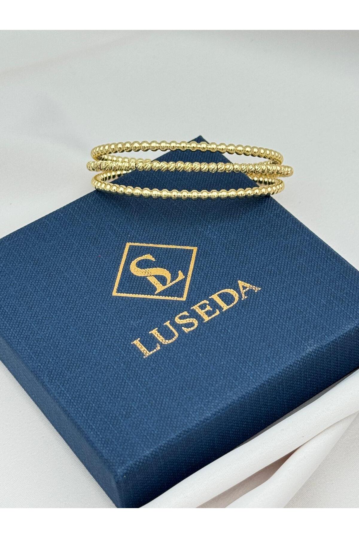 VIP Üç Sıra Dorika Top Detaylı Ayarlanabilir Kelepçe Bileklik