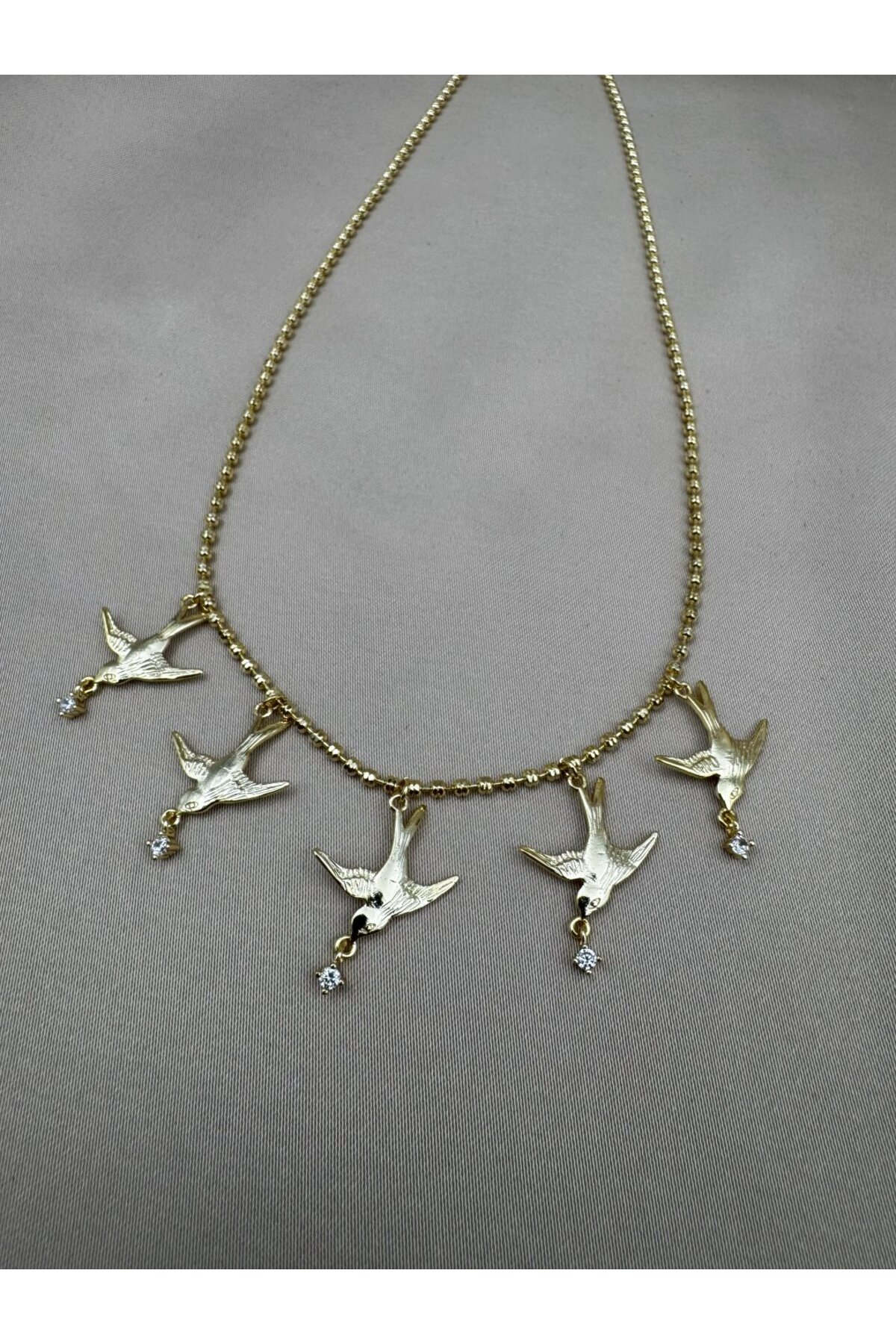 Kuş Figürlü Zirkon Taş Detaylı Gold Renk 40+5CM Ayarlanabilir Kararmaz Kolye