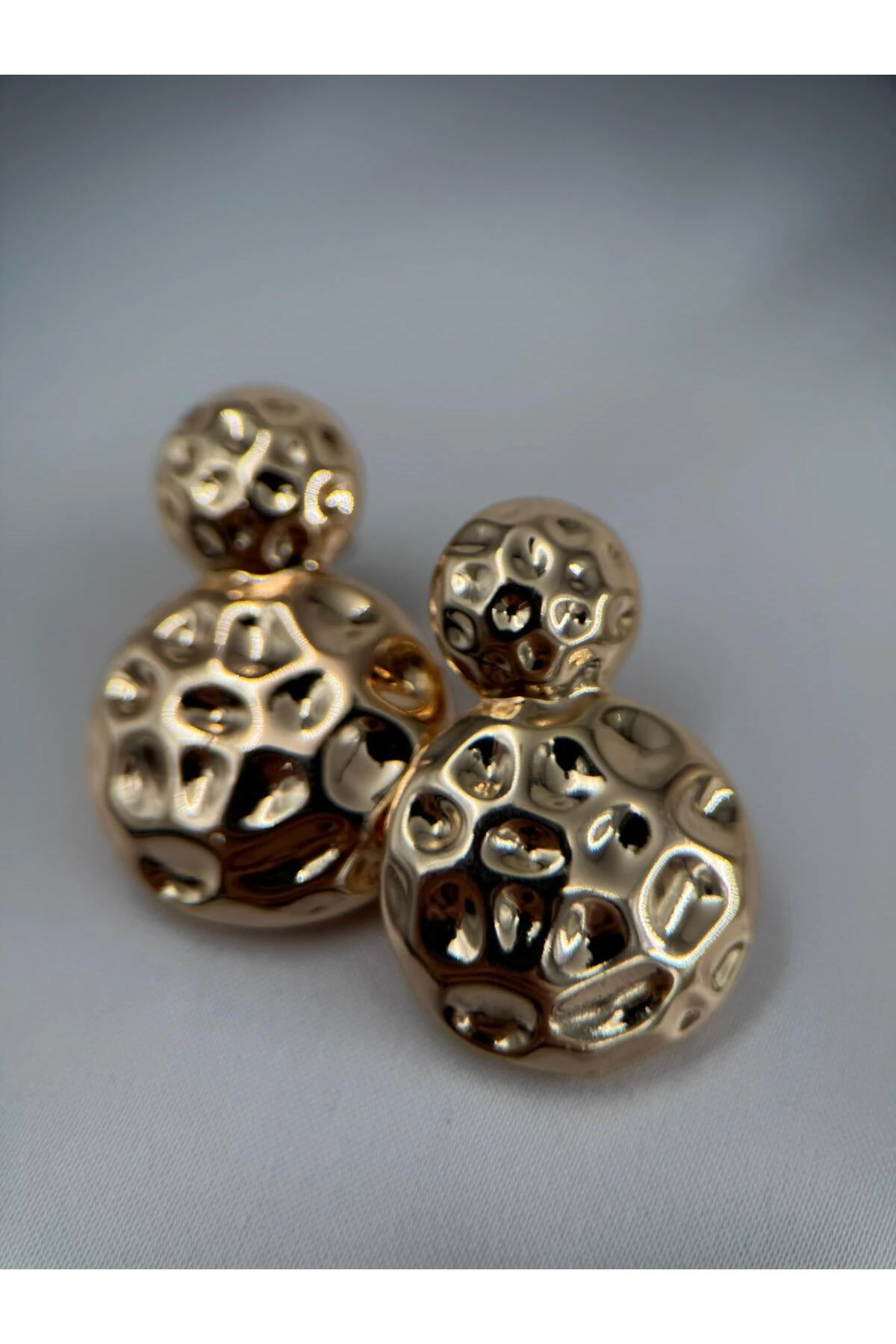 Dokulu Rose Gold VIP Yuvarlak Küpe