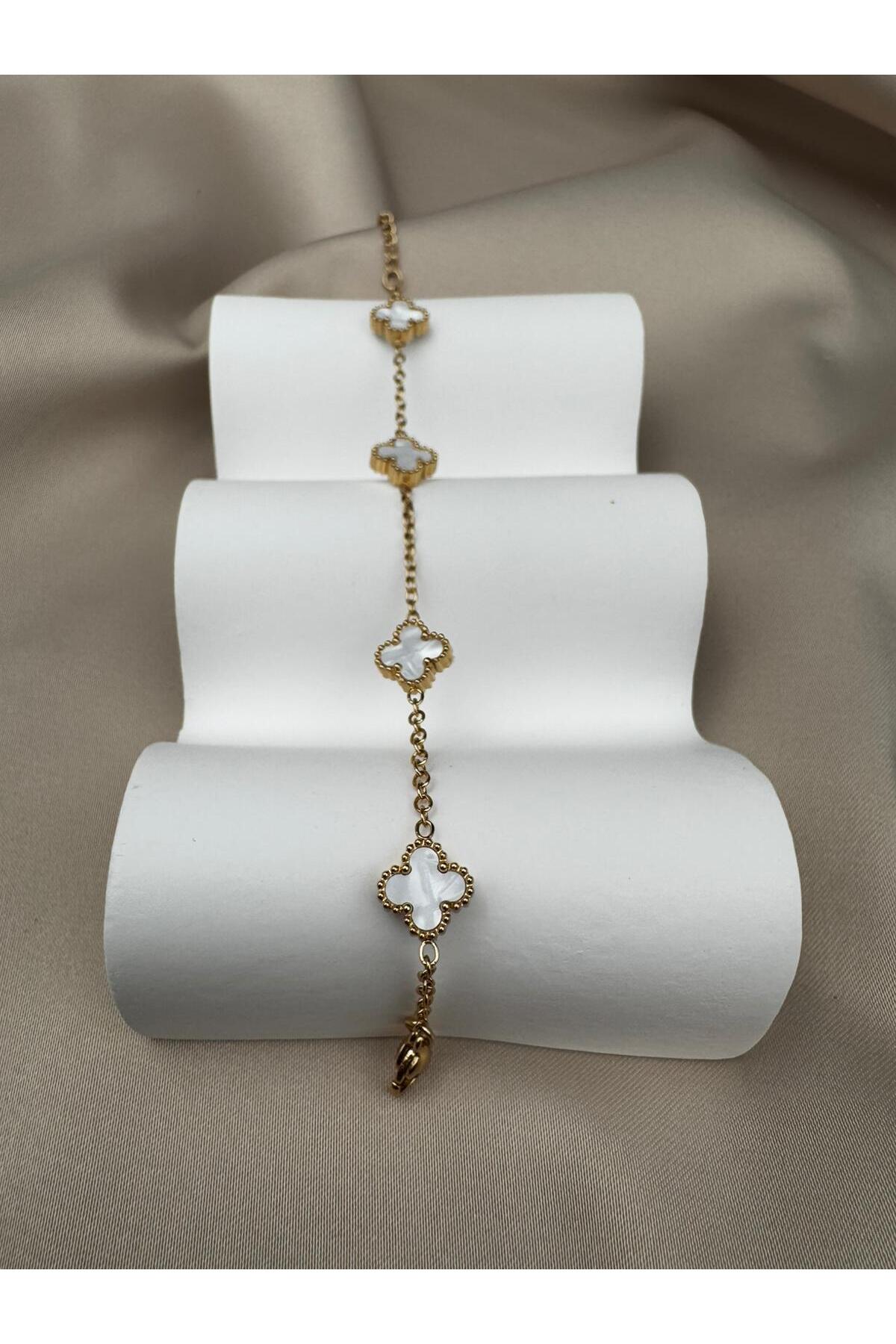 Gold Kaplama Beyaz Yonca Figürlü Kararmaz Çelik Bileklik