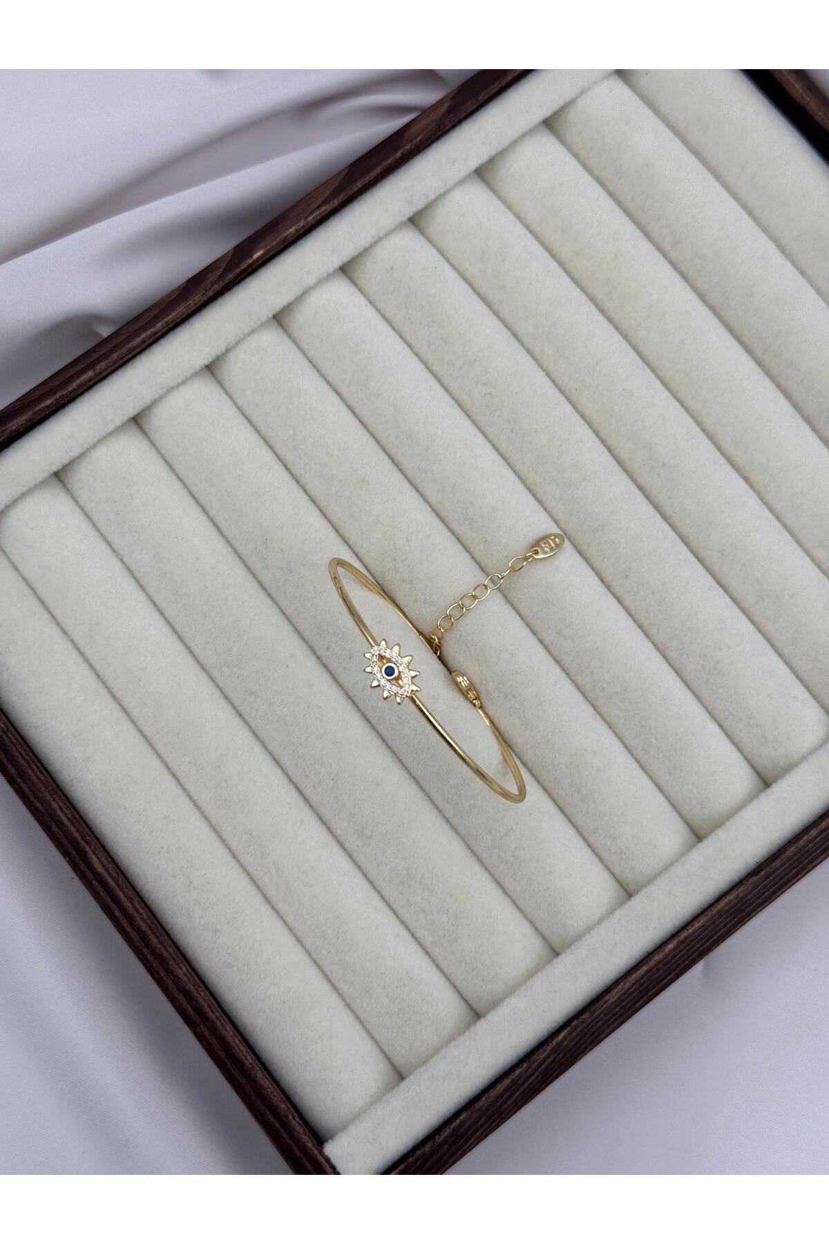 İnce Form Işın Detaylı Nazar Göz Zarif Ayarlanabilir Kelepçe Bileklik