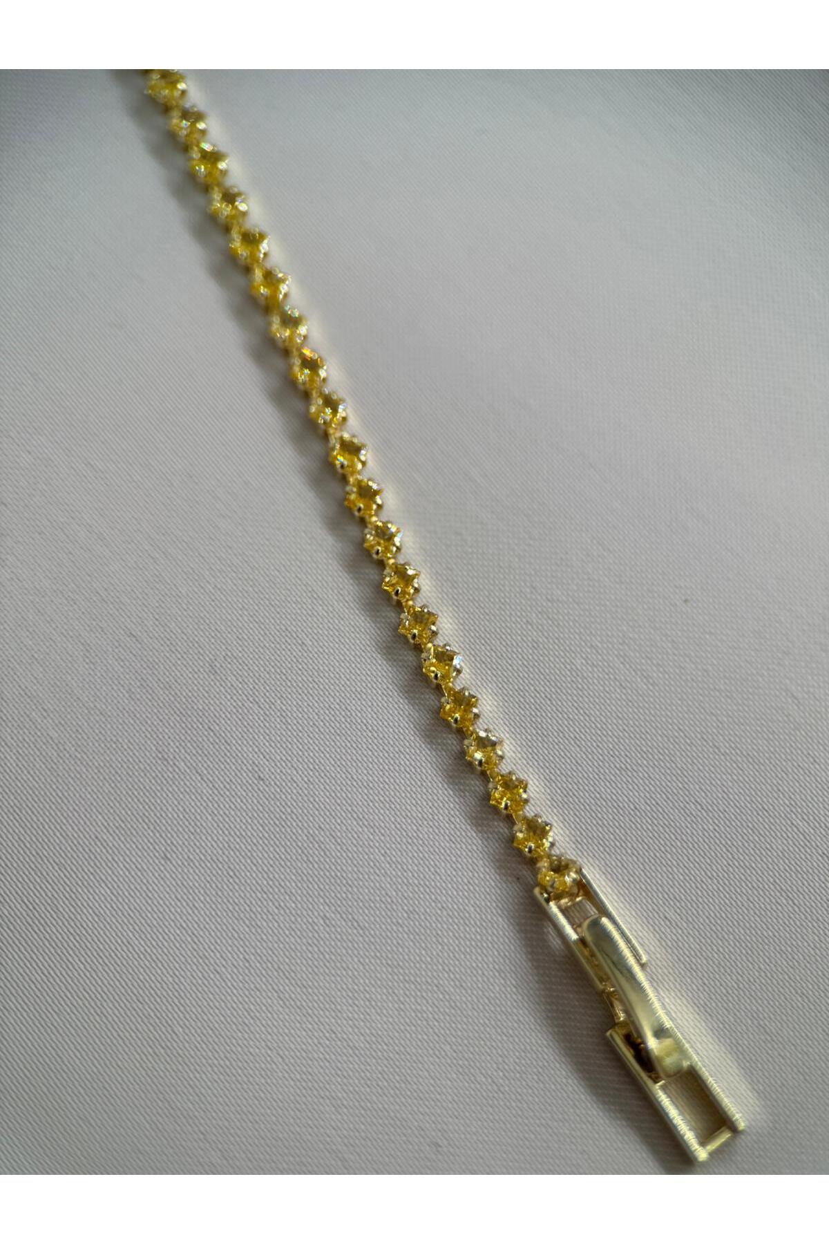 Sarı Taşlı Zarif Gold Renk Ayarlanabilir 17+2CM Çelik Bileklik