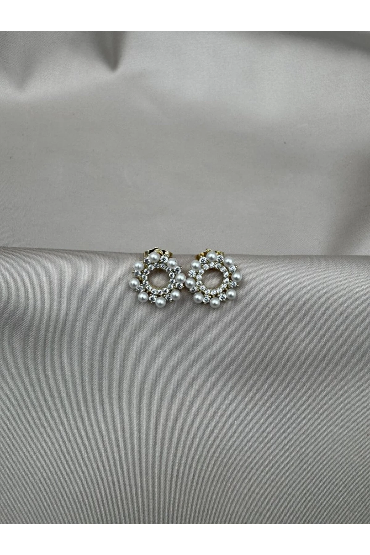 Gold Plated Tarnish-Resistant Steel Pearl and Stone Detailed Women's Earrings