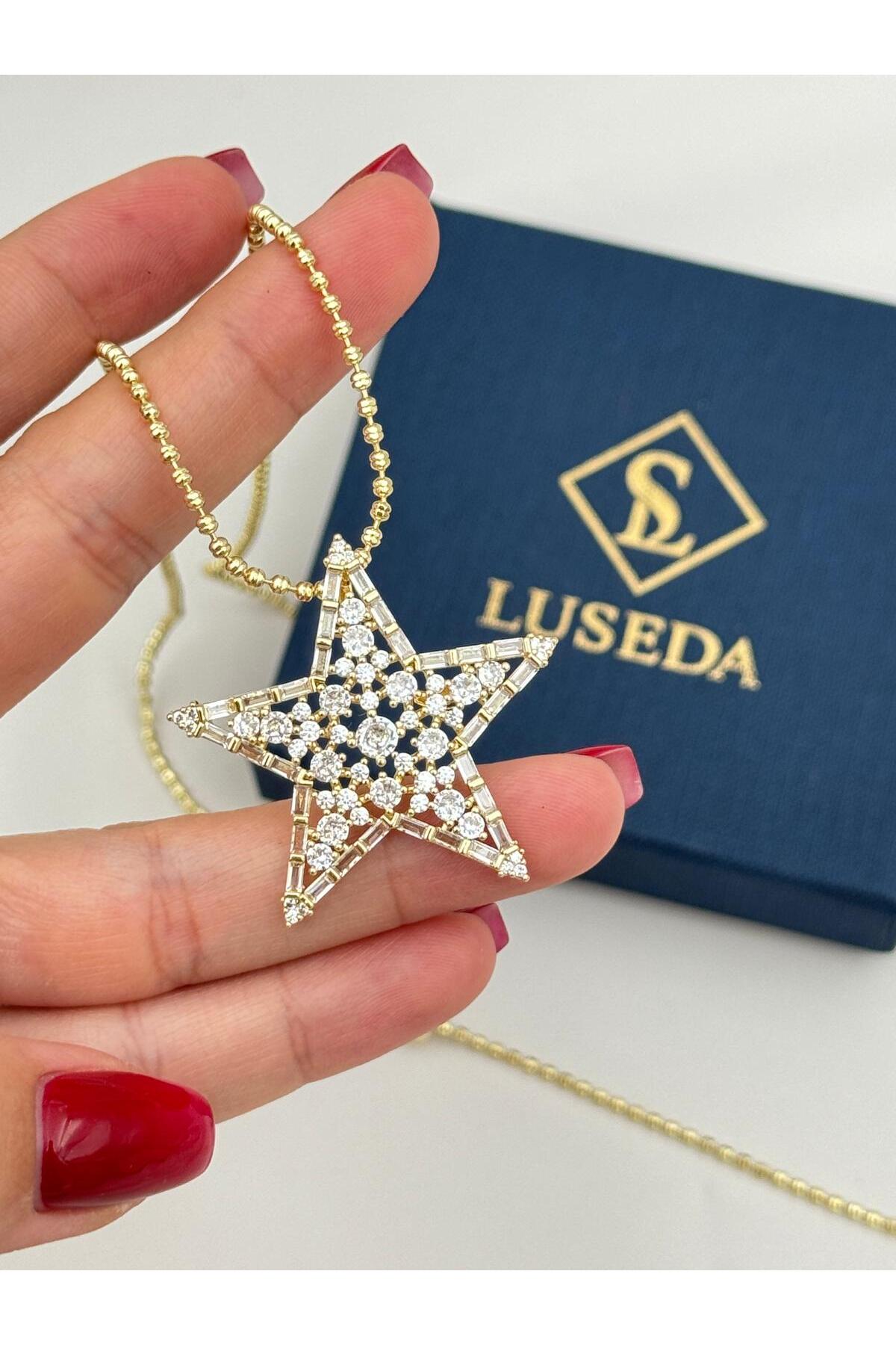 VIP Yoğun Taşlı Asansörlü 70 cm Gold Yıldız Kolye