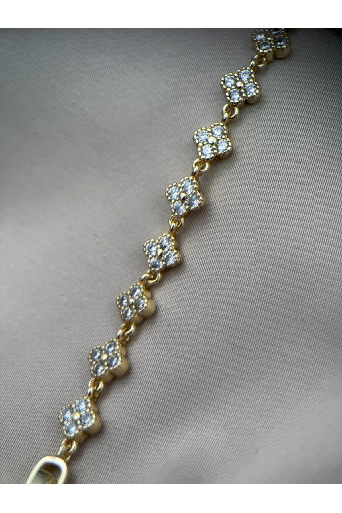 Çiçek Motifli Zirkon Taşlı 17+2CM Ayarlanabilir Gold Bileklik