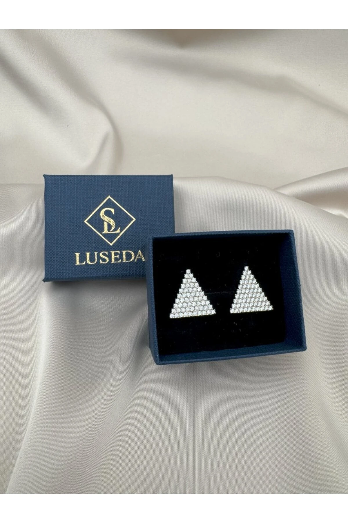 Ohrringe aus anlaufbeständigem Stahl mit dreieckigem Steindesign für Damen