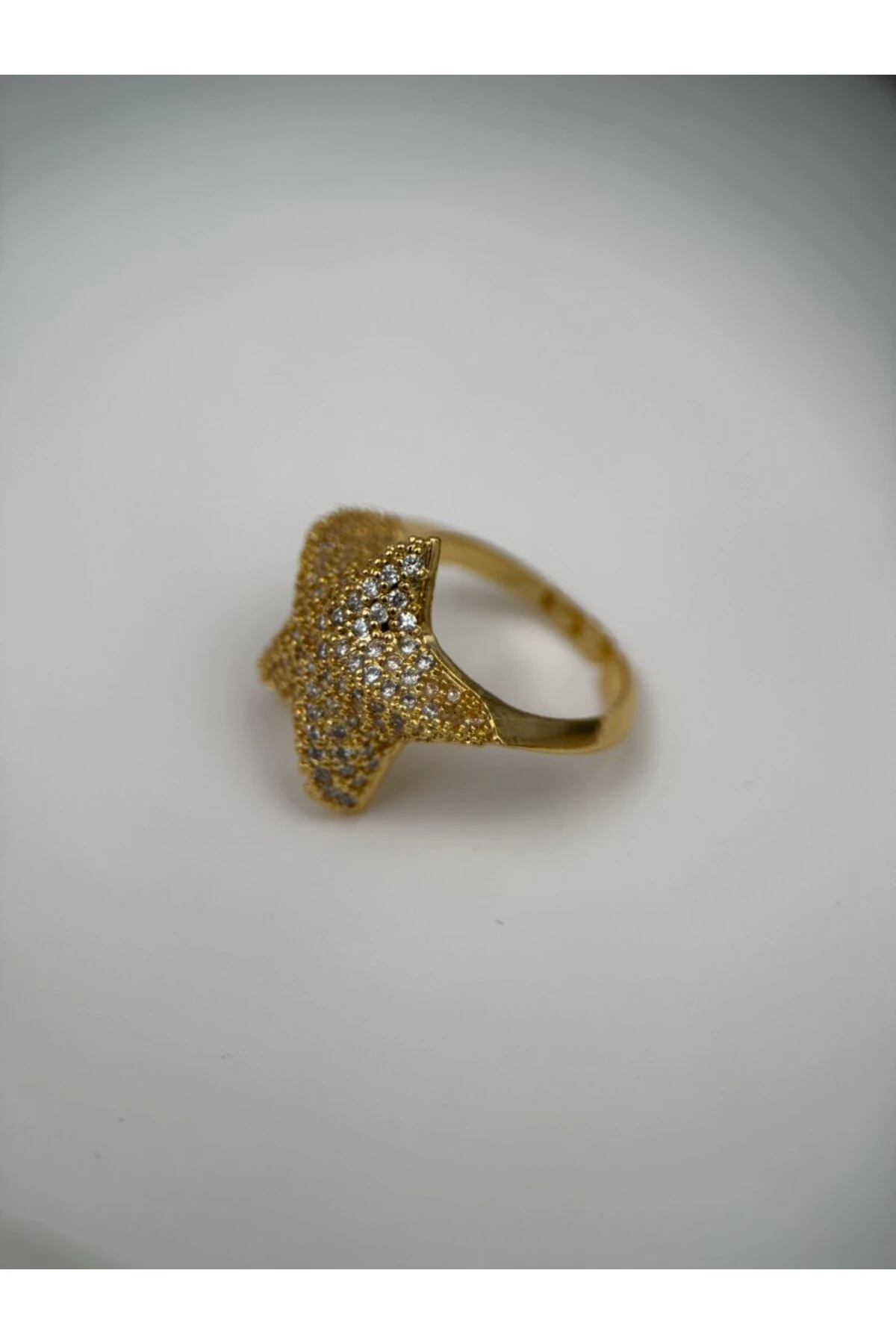 Gold Renk Kararmaz Yıldız Taşlı Kadın Yüzük