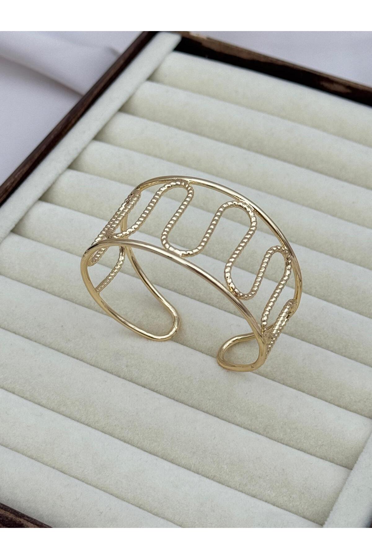 VIP Dalga Formlu Geniş Ayarlanabilir Gold Kelepçe Bileklik