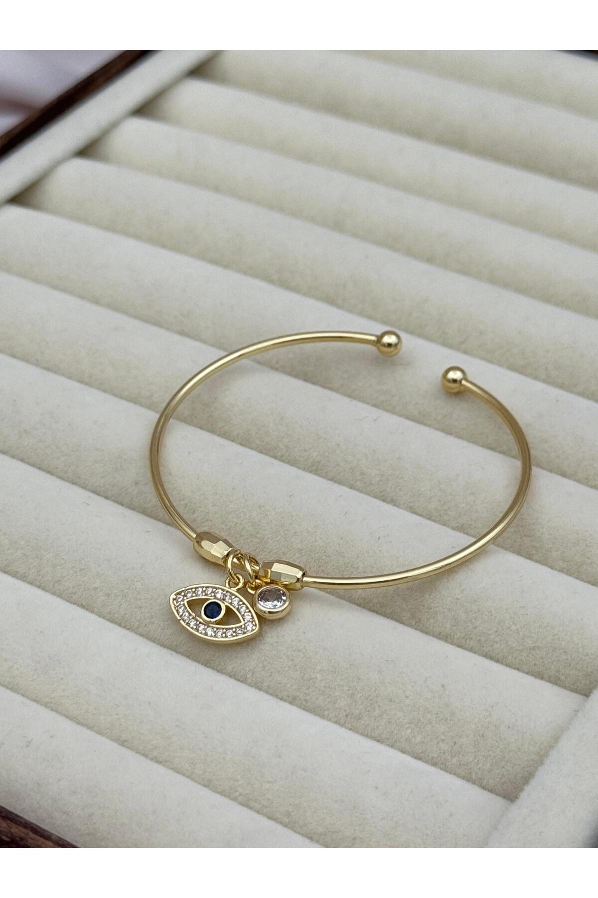 İnce Form Açık Kelepçe Nazar Göz ve Tek Taş Charmlı Ayarlanabilir Bileklik