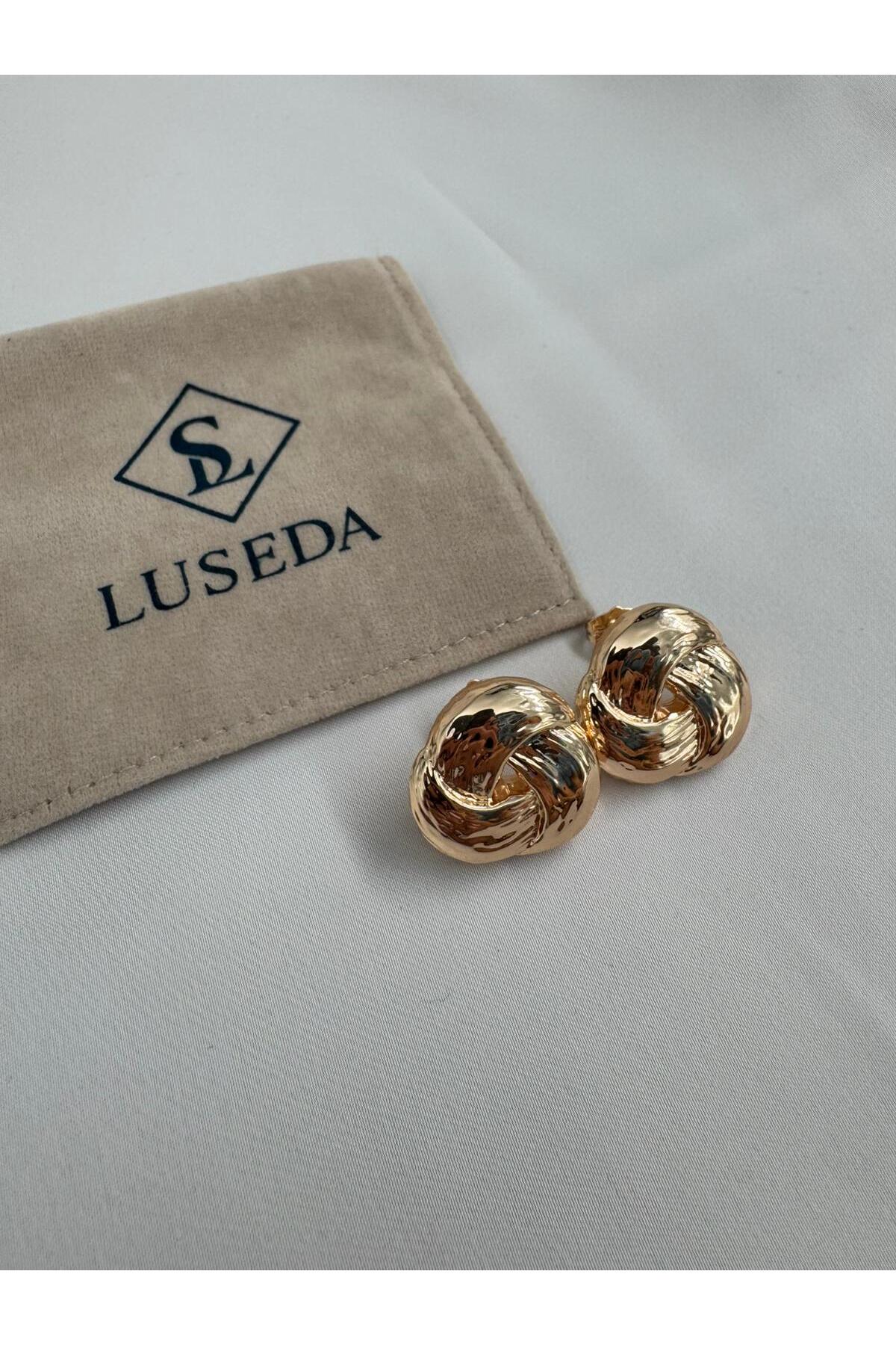 Kadın Rose Gold Düğüm Formlu VIP Küpe