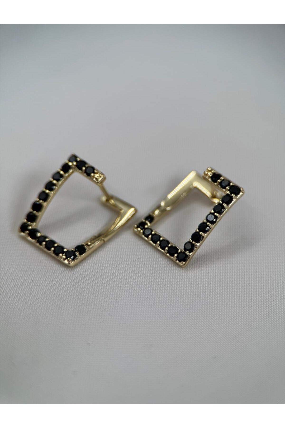 Siyah Taşlı Kare Gold VIP Küpe