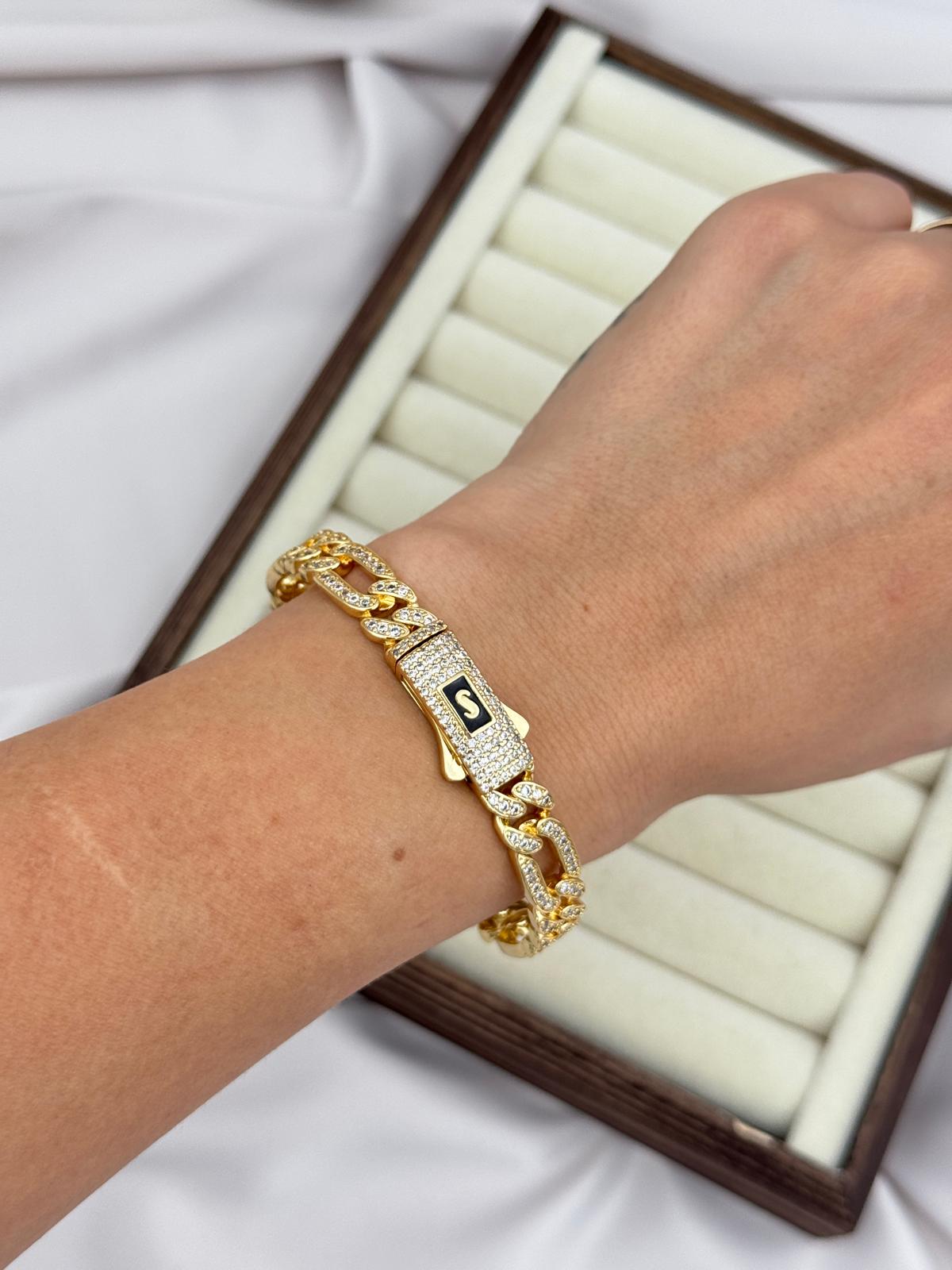 Gold Renk S Detaylı Zirkon Taşlı VIP Kelepçe Gurmet Bileklik