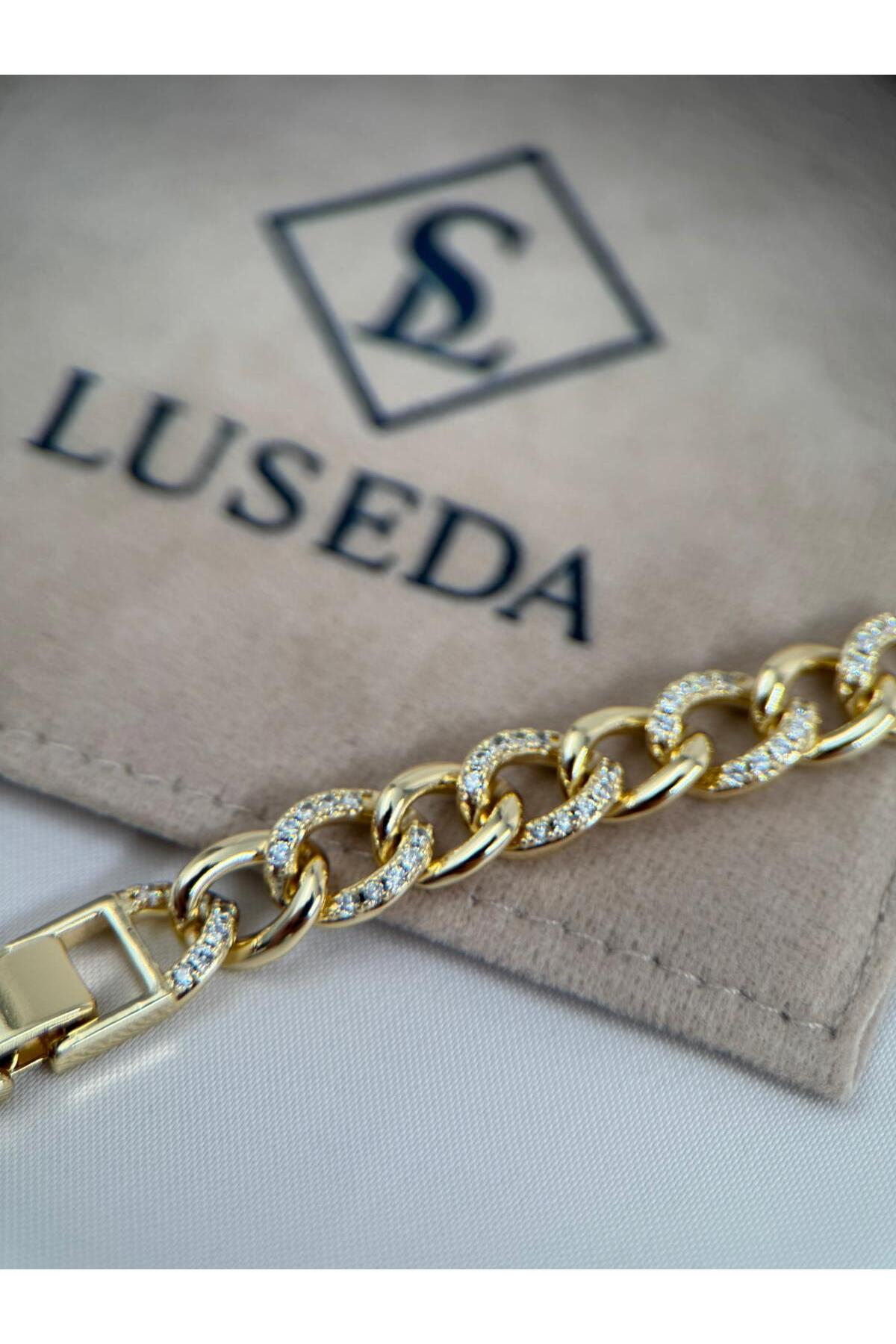 Kadın Taş Detaylı Kalın Zincir 17+2CM Ayarlanabilir Gold Bileklik