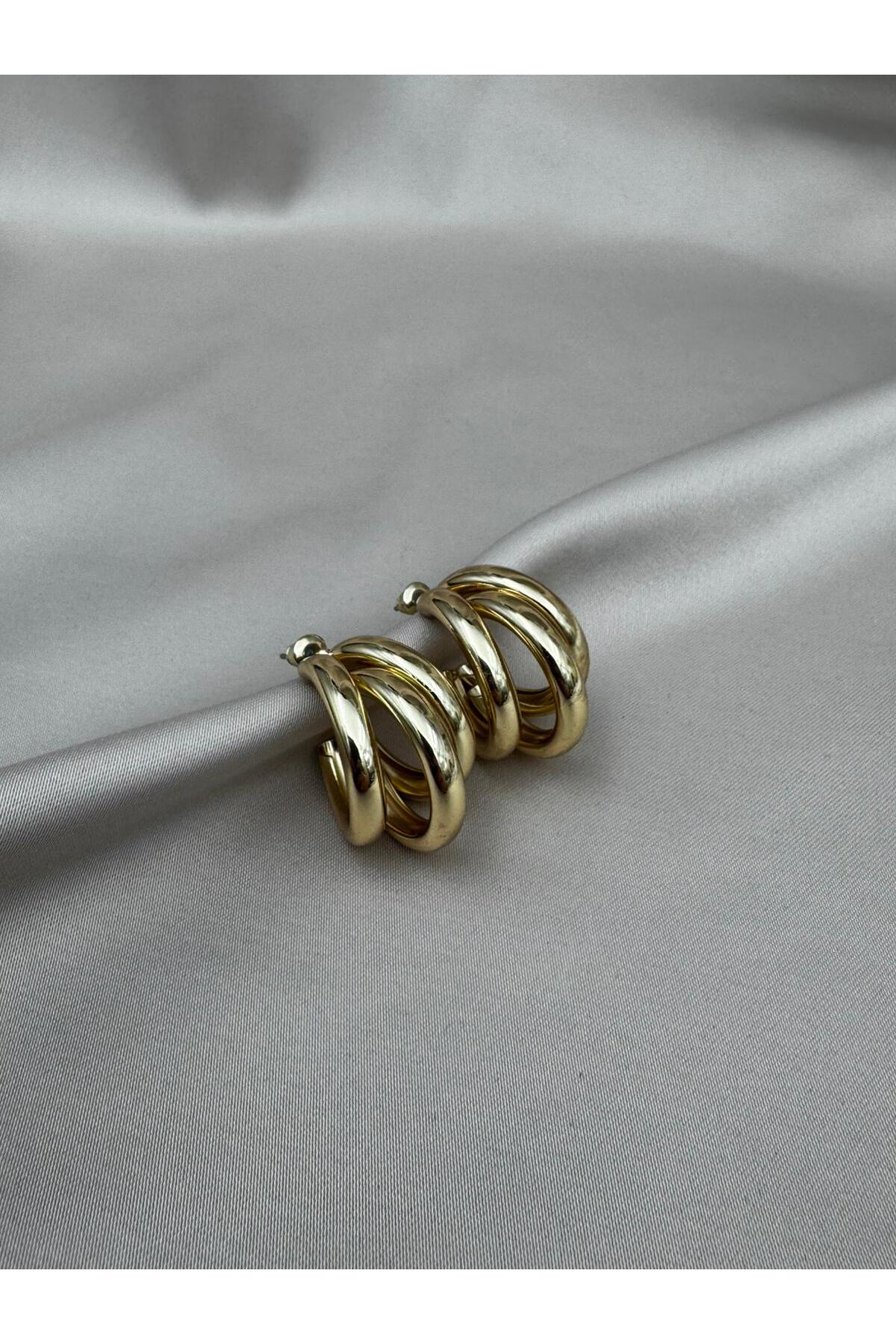 Üç Halkalı Bombeli Gold Renk Küpe