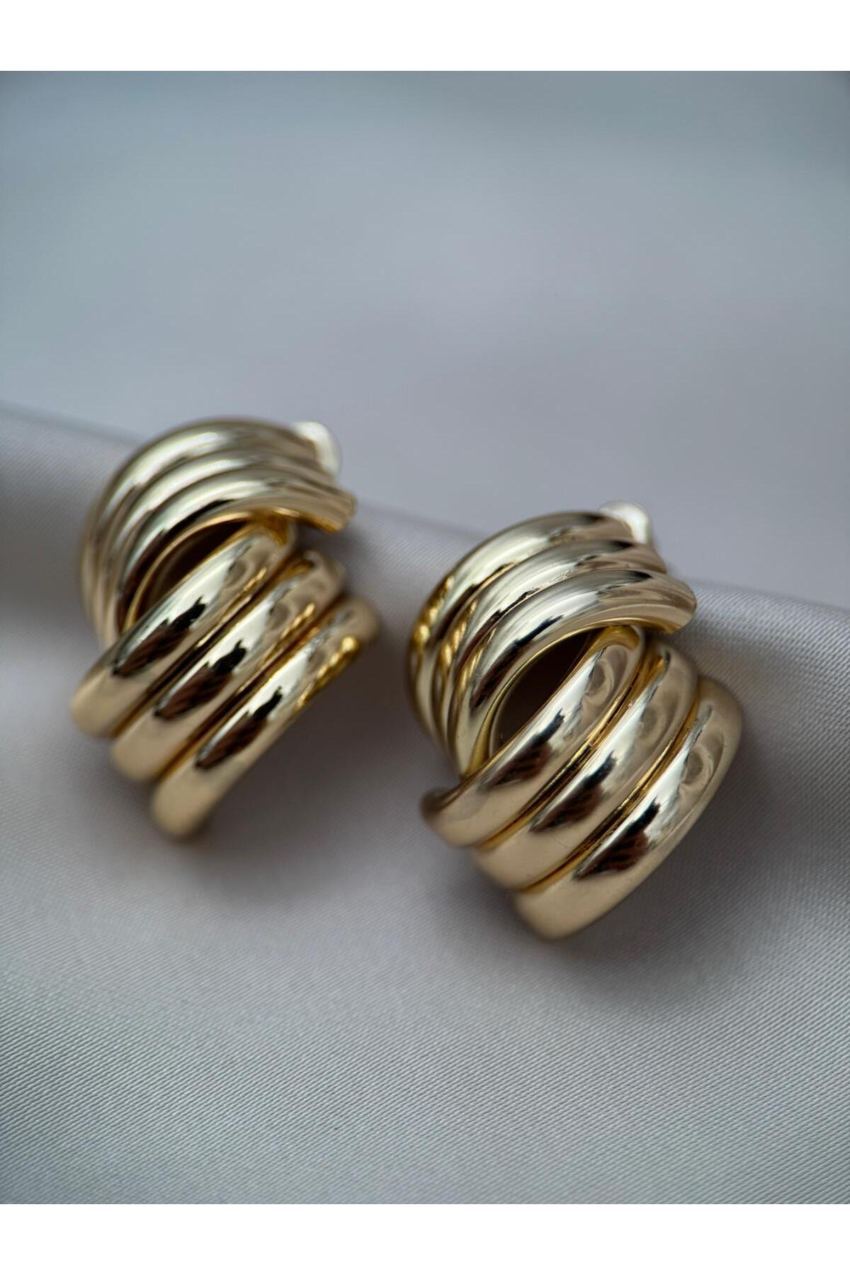 Gold Renk Bombeli Sarmal Küpe