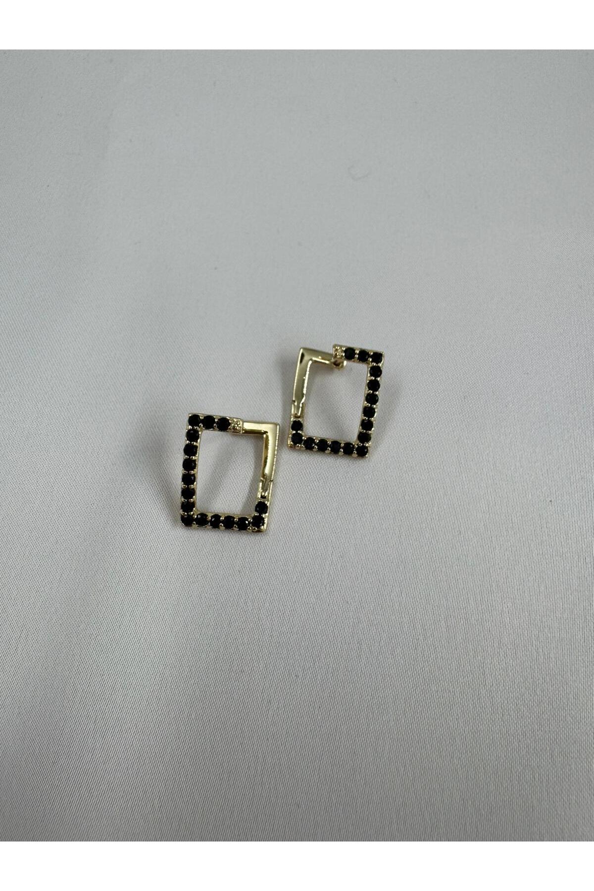 Siyah Taşlı Kare Gold VIP Küpe