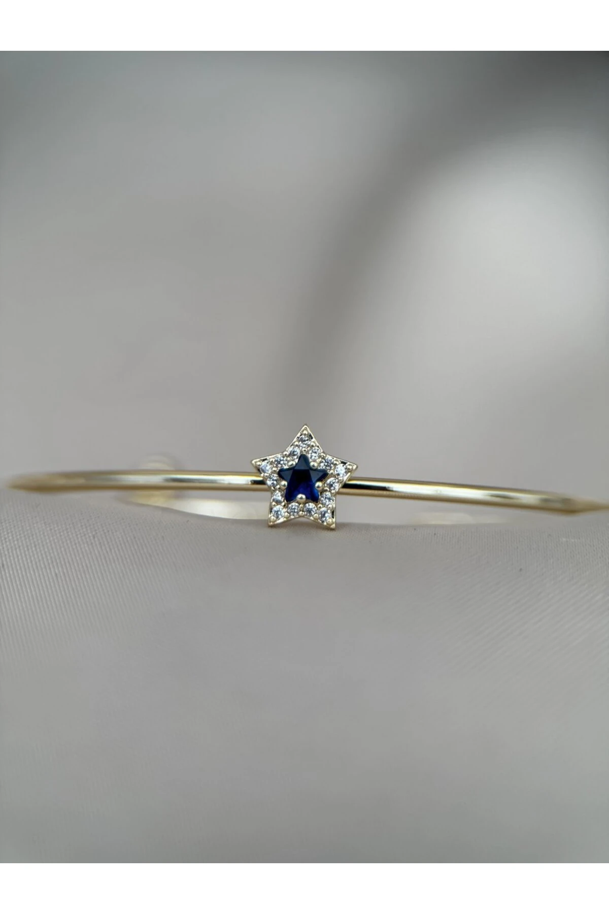 Lacivert Taşlı Yıldız Figürlü Ayarlanabilir Gold Bileklik