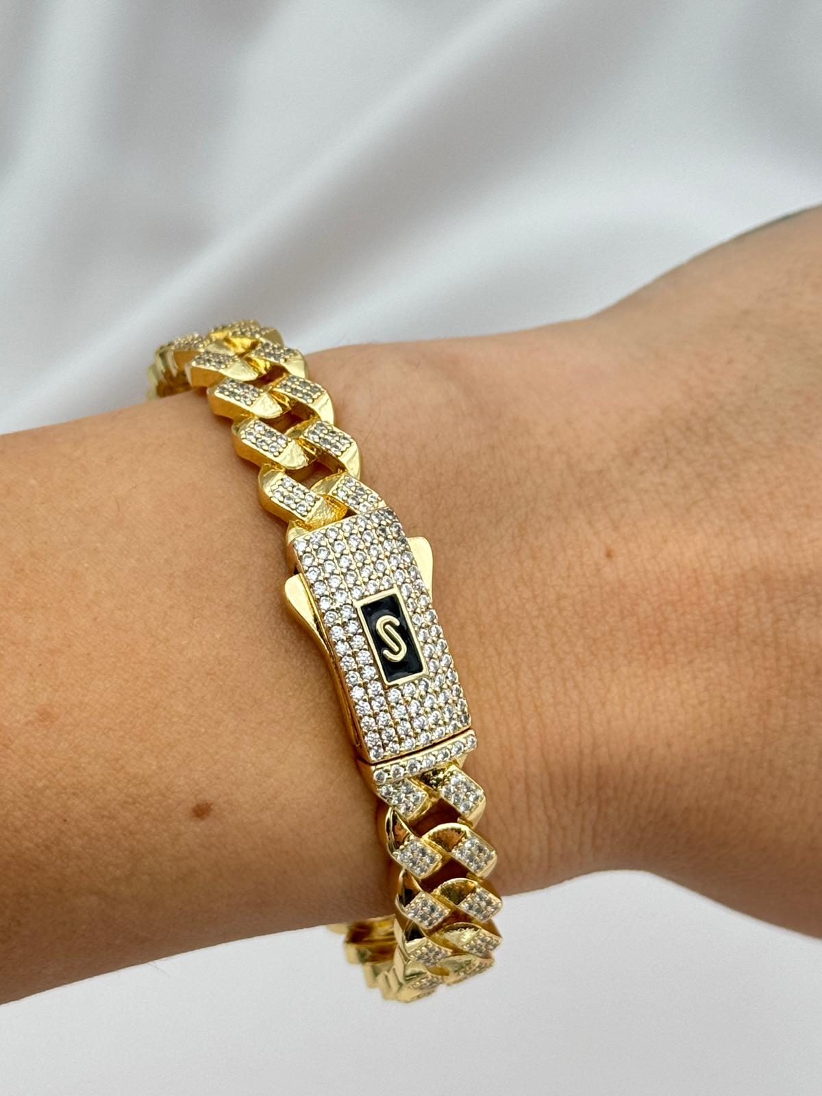 Gold Renk S Detaylı Zirkon Taşlı VIP Kelepçe Gurmet Bileklik - gold 2